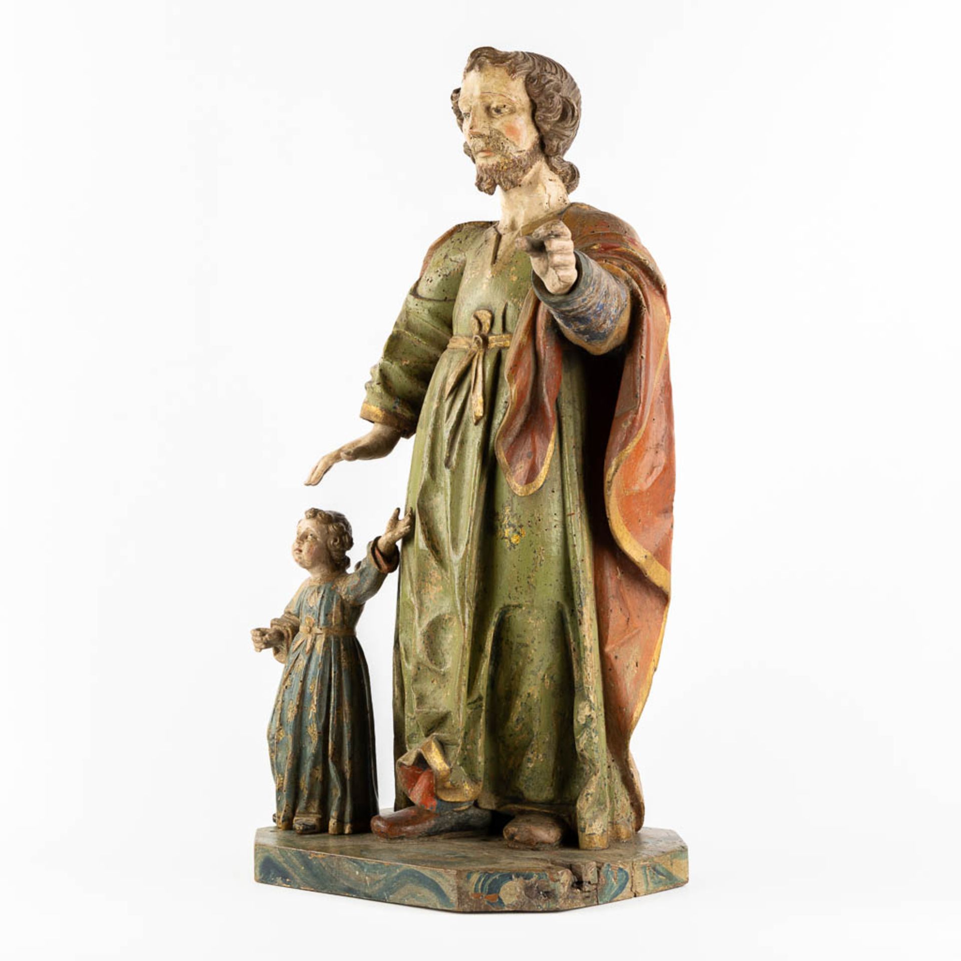 Joseph with child, sculptured and polychrome oak, 18th C. (L:26 x W:34 x H:65 cm) - Bild 3 aus 11