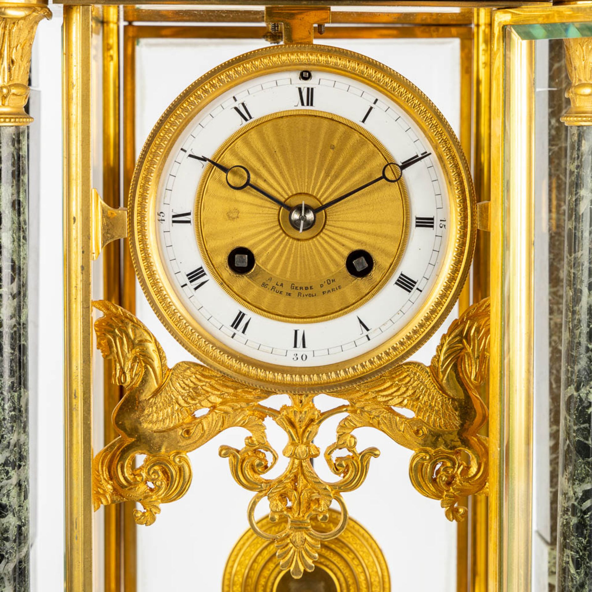 A three-piece mantle garniture clock and urns, gilt bronze on green marble, Empire style. France, 19 - Image 13 of 14