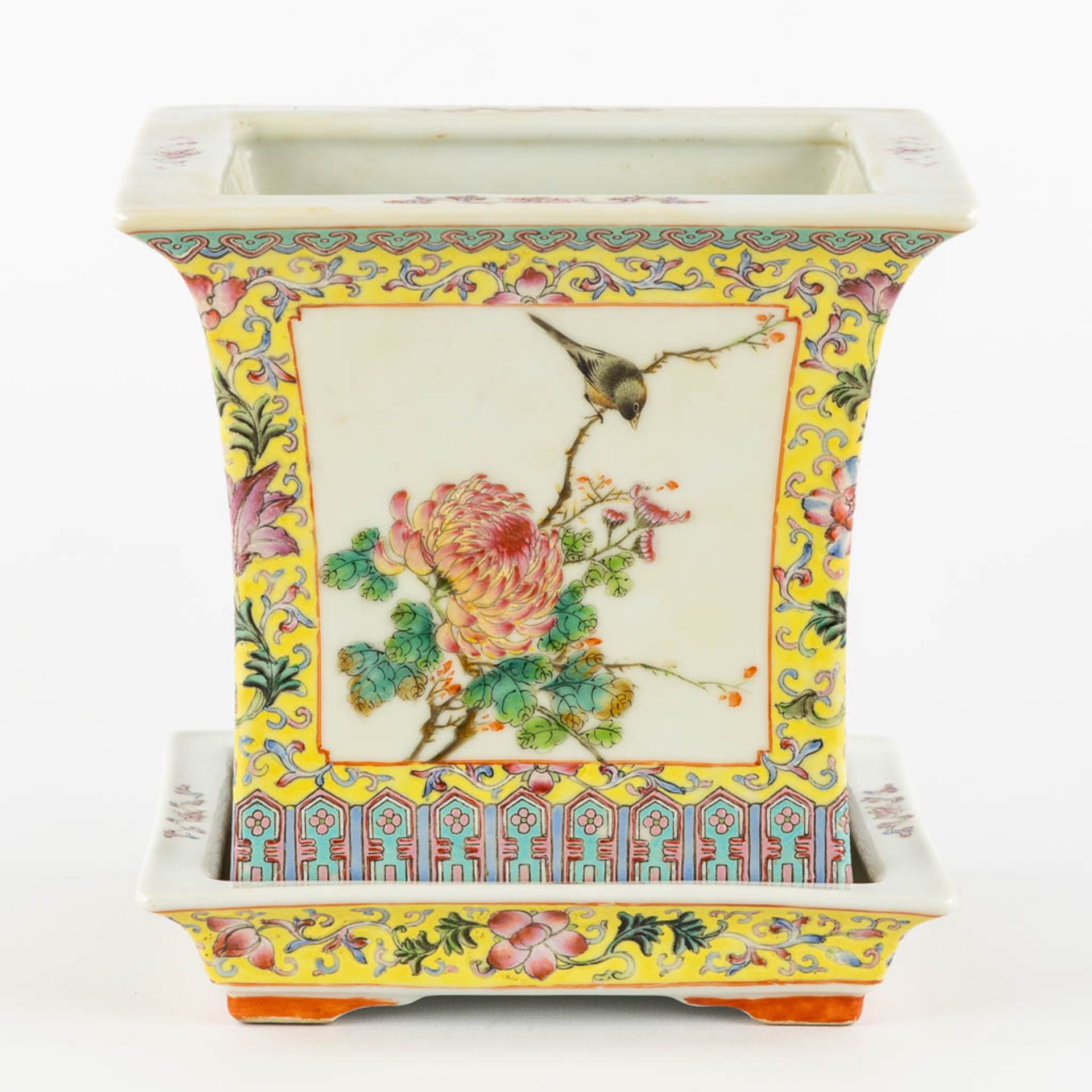 A Chinese Cache Pot, Famille Rose decorated with fauna and flora. (L:18 x W:18 x H:17,5 cm) - Image 3 of 13