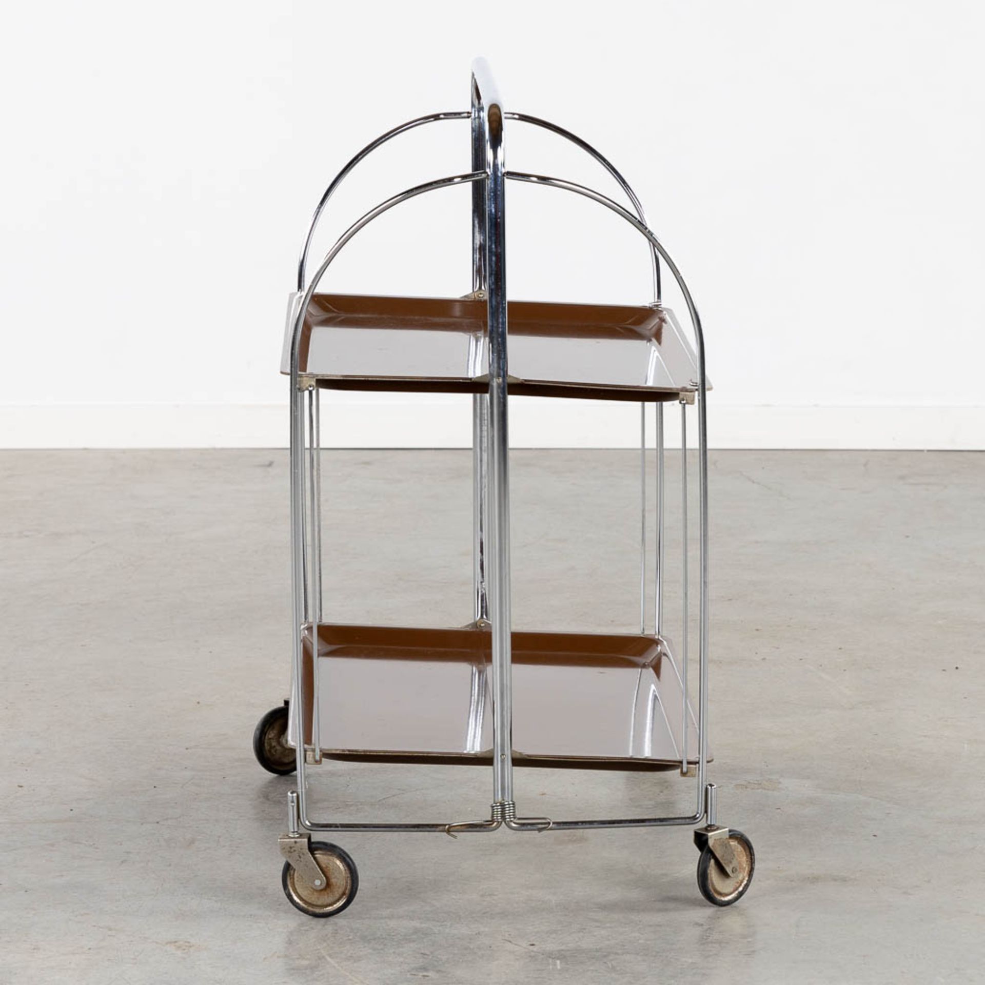Bremshey Gerlinol, a foldable serving cart. (L:41 x W:79 x H:78 cm) - Bild 4 aus 10
