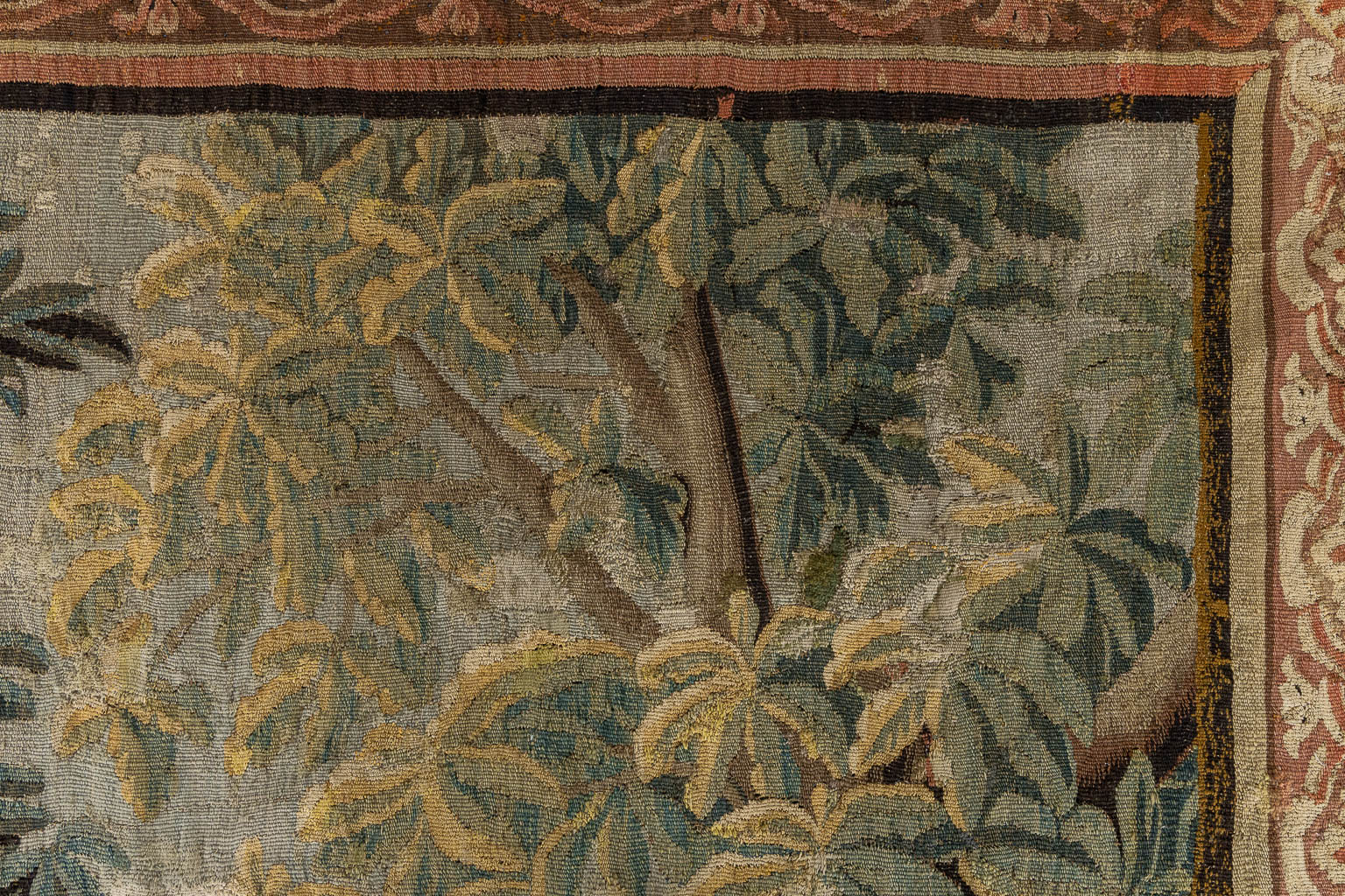 An antique 'Verdure' tapissery, Decorated with a castle, fauna and flora. 17th C. (W:276 x H:277 cm) - Image 8 of 10