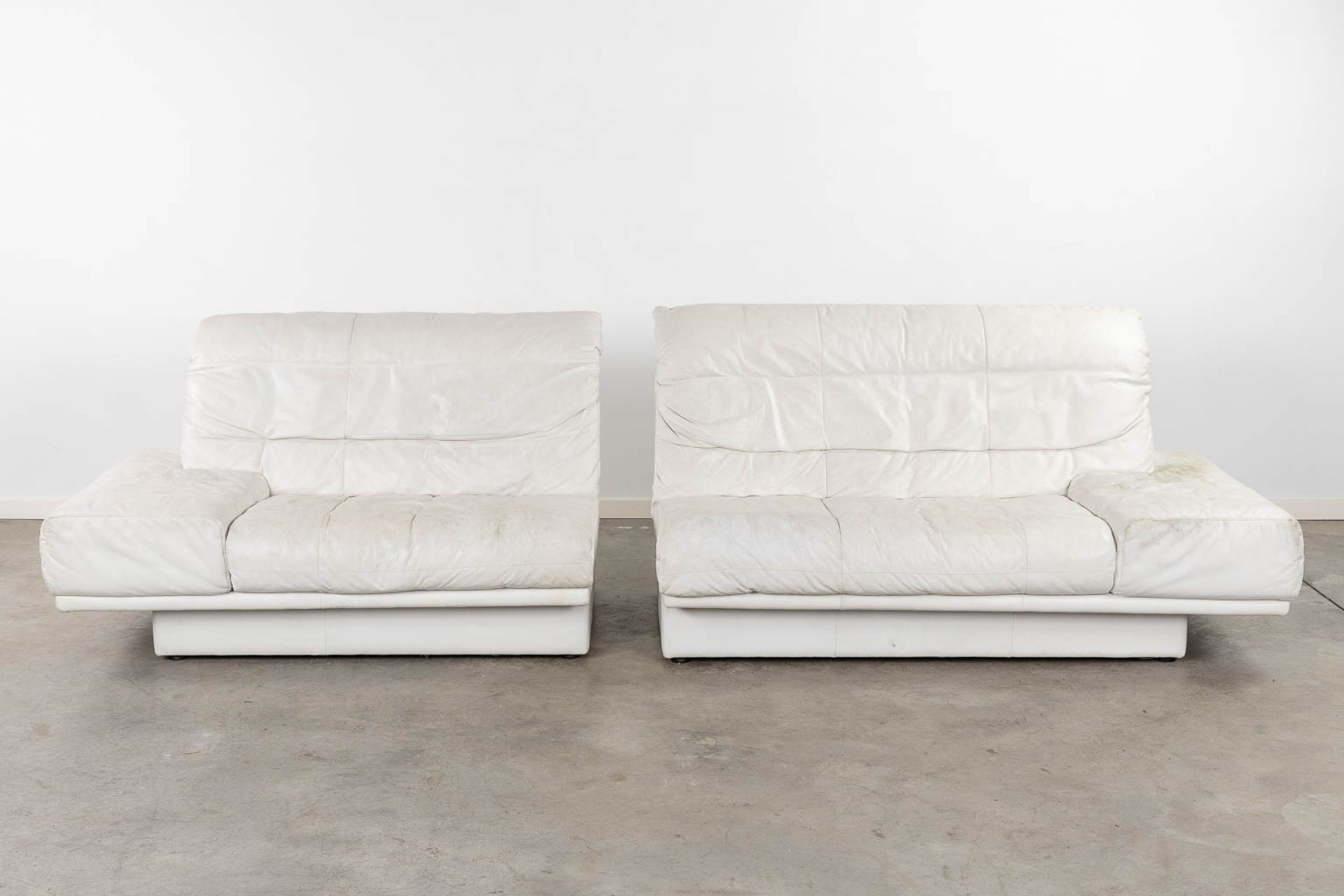 Rolf Benz, a large white leather salon suite. (L:88 x W:205 x H:86 cm) - Bild 3 aus 8
