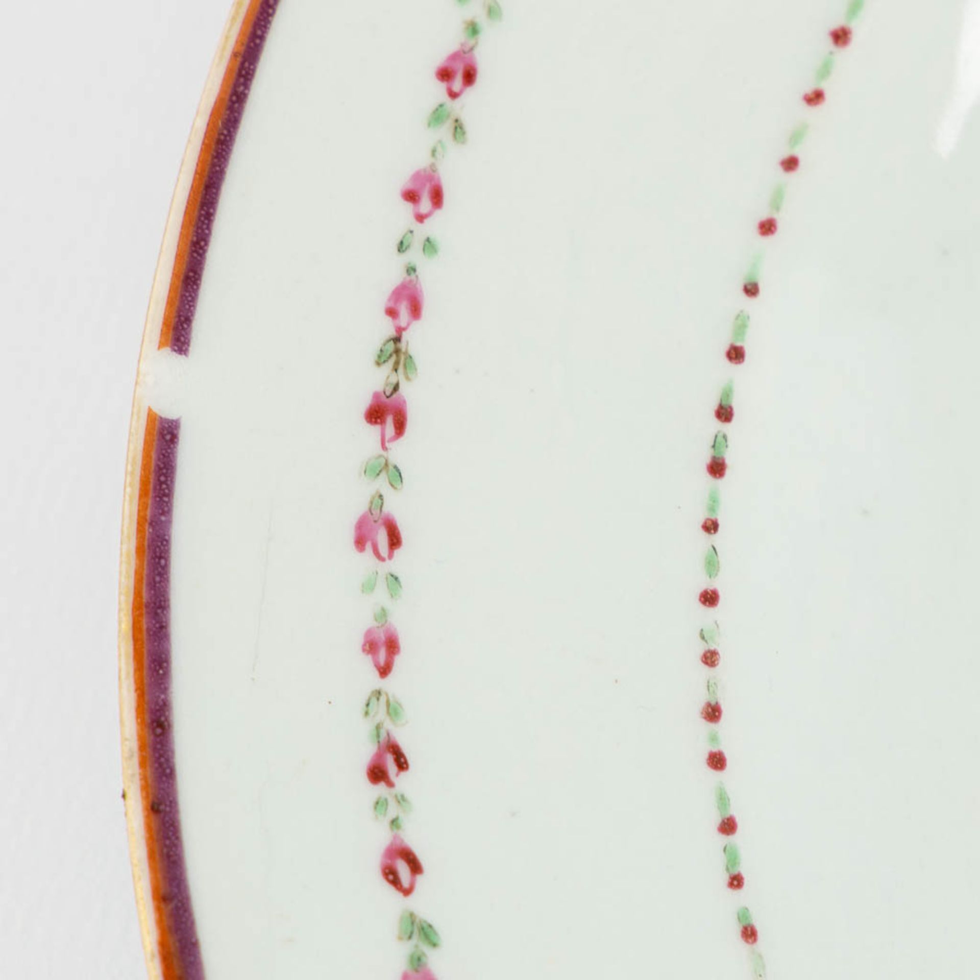 Ten Chinese Famille Rose plates and cups, flower decor. (D:23,5 cm) - Image 4 of 13
