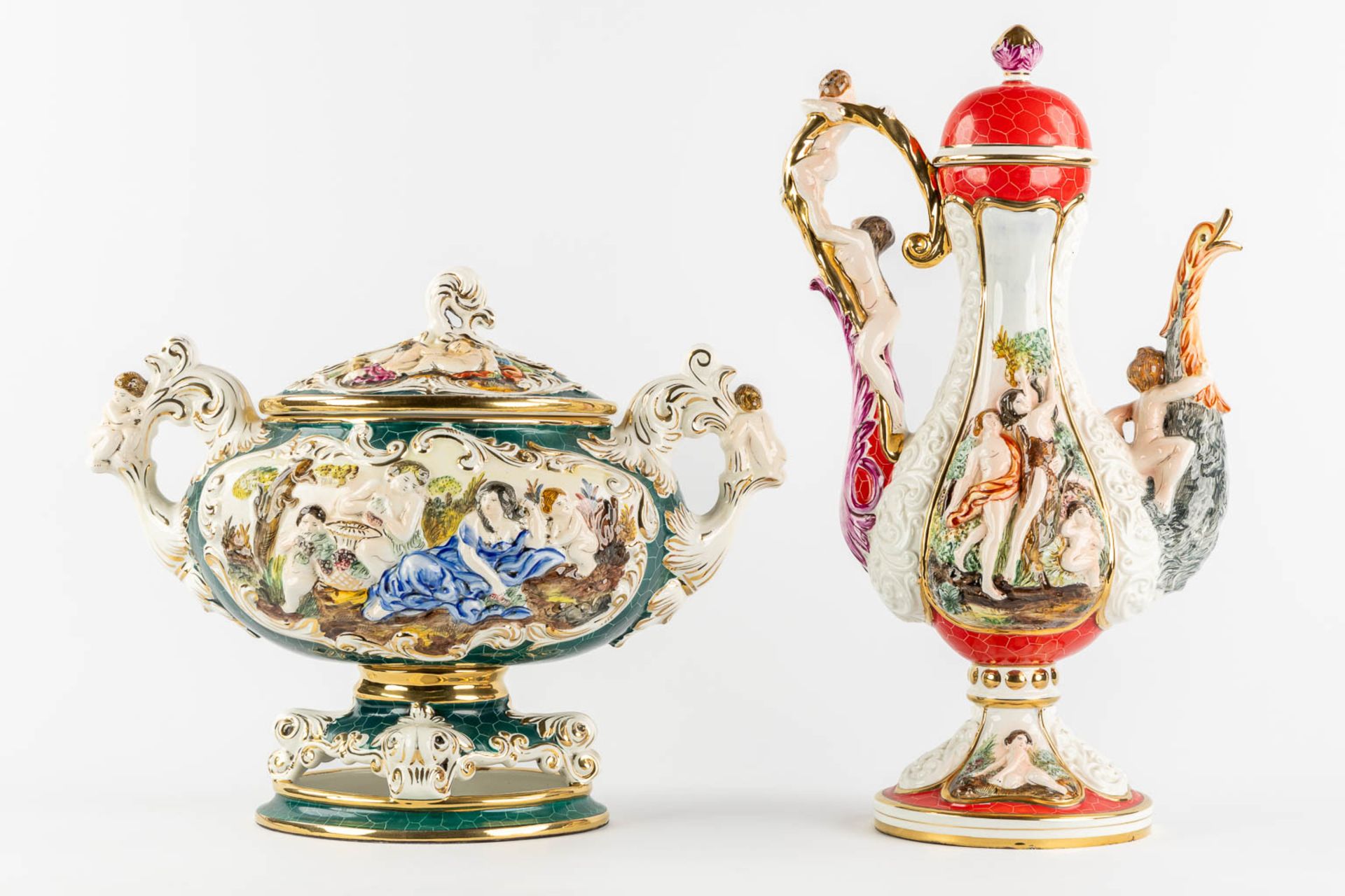 Two vases and a plate, glazed faience, Capodimonte, Italy. (L:21 x W:30 x H:54 cm) - Bild 5 aus 28