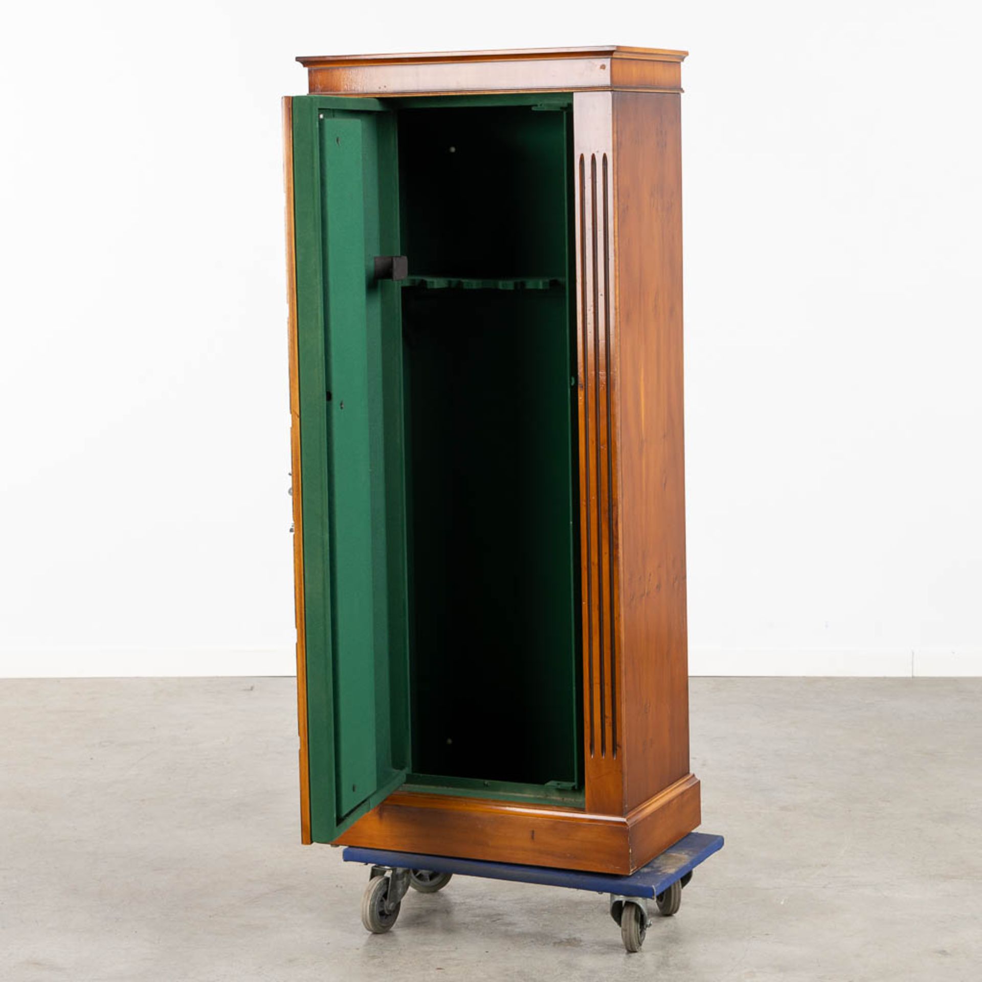 An armory cabinet/safe, metal mounted with wood. Circa 1980. (L:34 x W:60 x H:139 cm) - Bild 3 aus 13