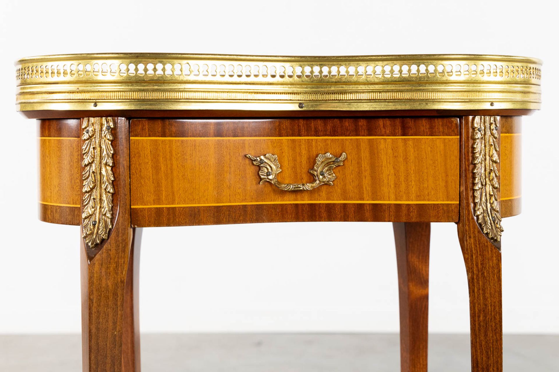 Three small side tables, marquetry and painted decor. 20th C. (L:30 x W:44 x H:71 cm) - Bild 12 aus 14