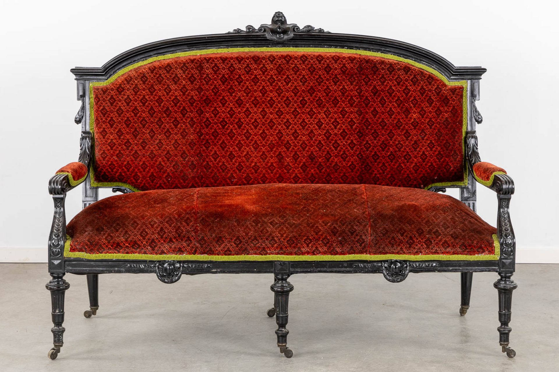 A 6-piece, Louis XVI style salon suite. Circa 1900. (L:71 x W:162 x H:119 cm) - Bild 3 aus 21