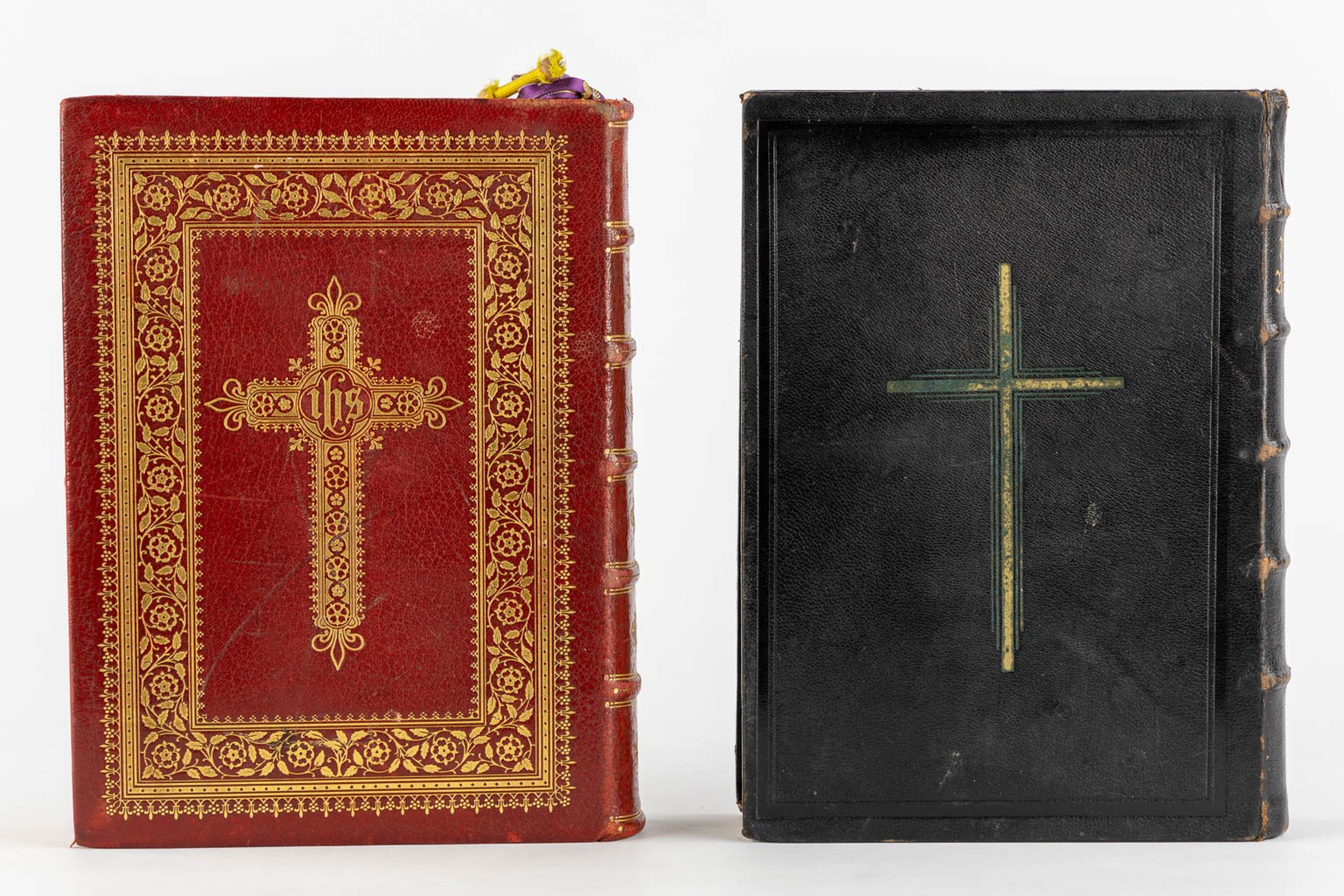 Two 'Missale Romanum' books. (W:23 x H:32 cm) - Bild 5 aus 11