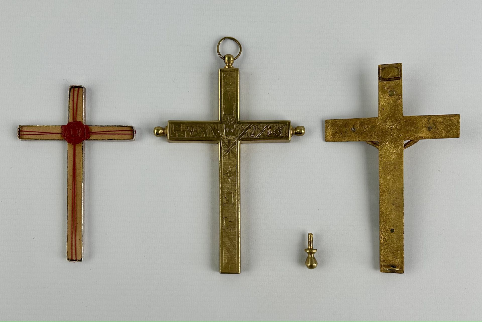 A reliquary crucifix with 5 relics and the original document, Domini Nostri Jesu Christi. (W:9 x H:1 - Bild 3 aus 12