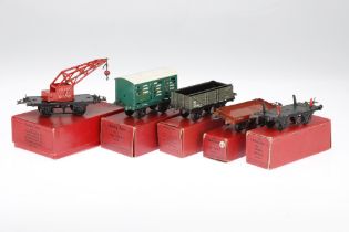 Collection of O Gauge Tinplate Hornby Train Carriages,