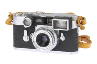 A Leitz Wetzlar Leica M3 Delay DS 35mm Rangefinder Camera