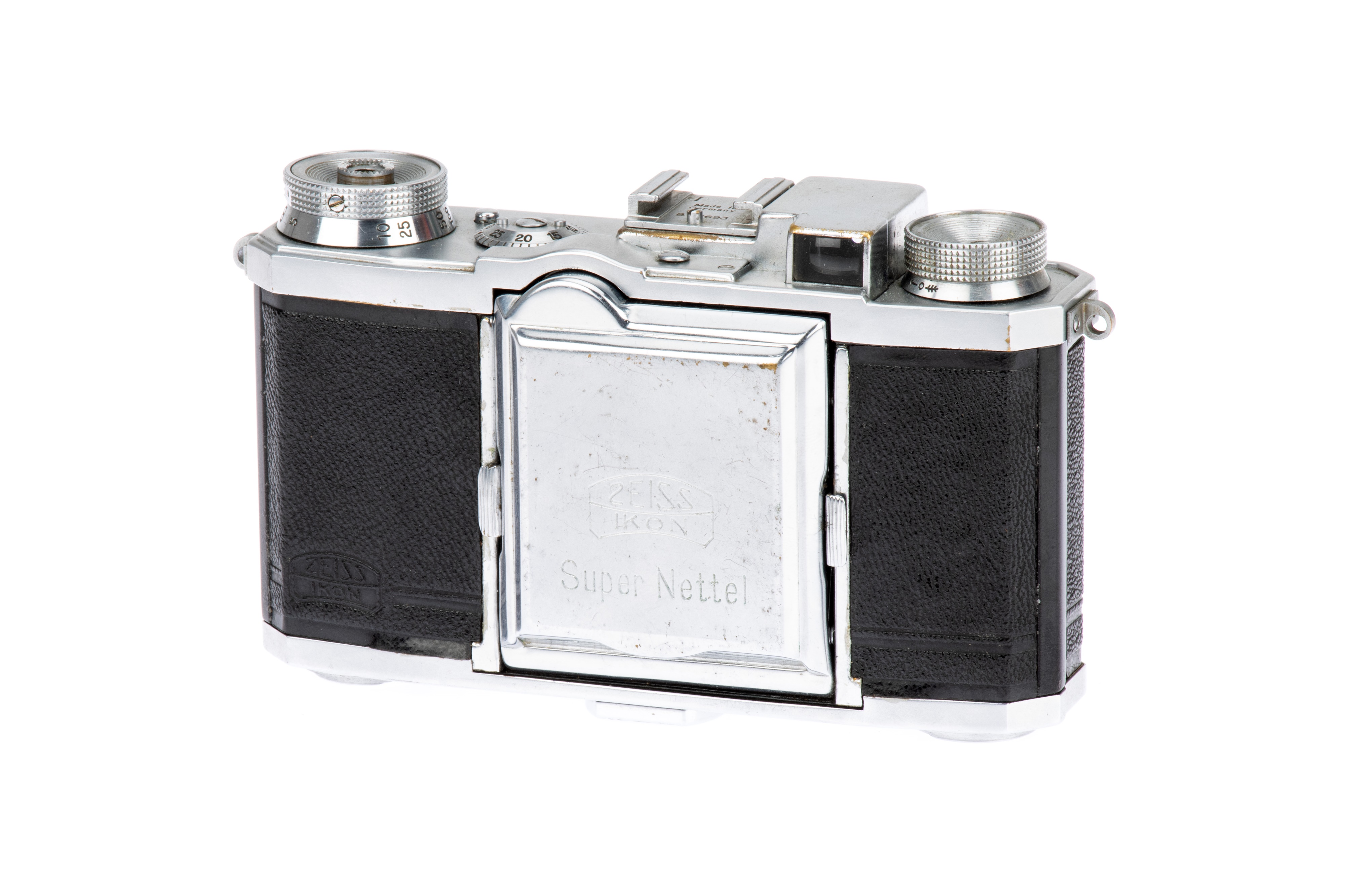 A Zeiss Ikon Super Nettel II (537/24) Rangefinder Camera, - Image 5 of 5