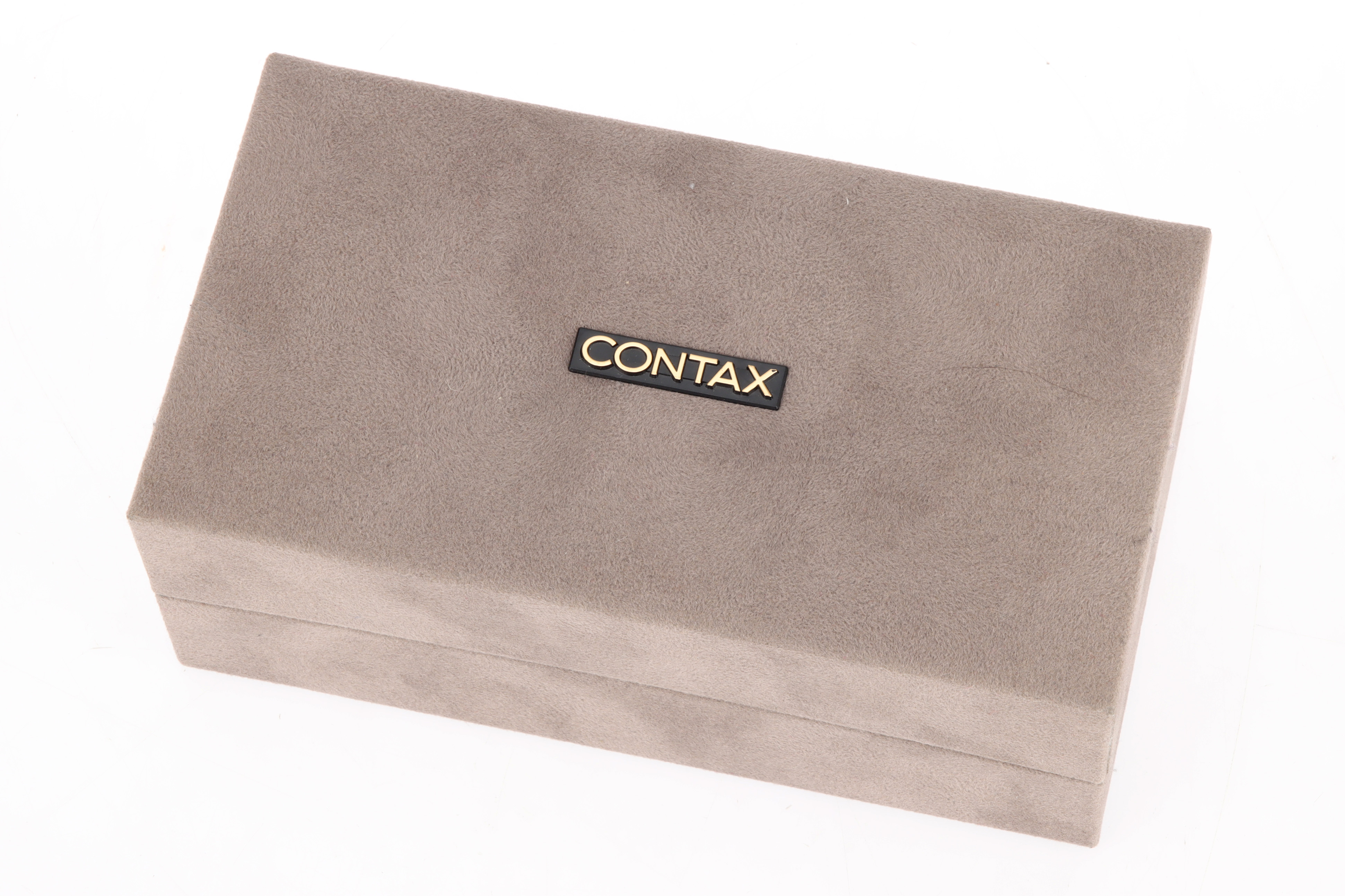 A Contax TVS 35mm Compact Camera, - Bild 4 aus 4