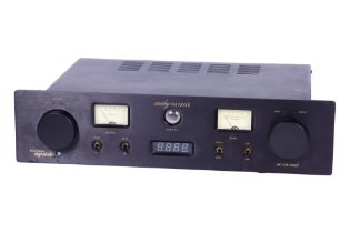 A Magnum Dynalab MD 106 Triode Analog FM Tuner,