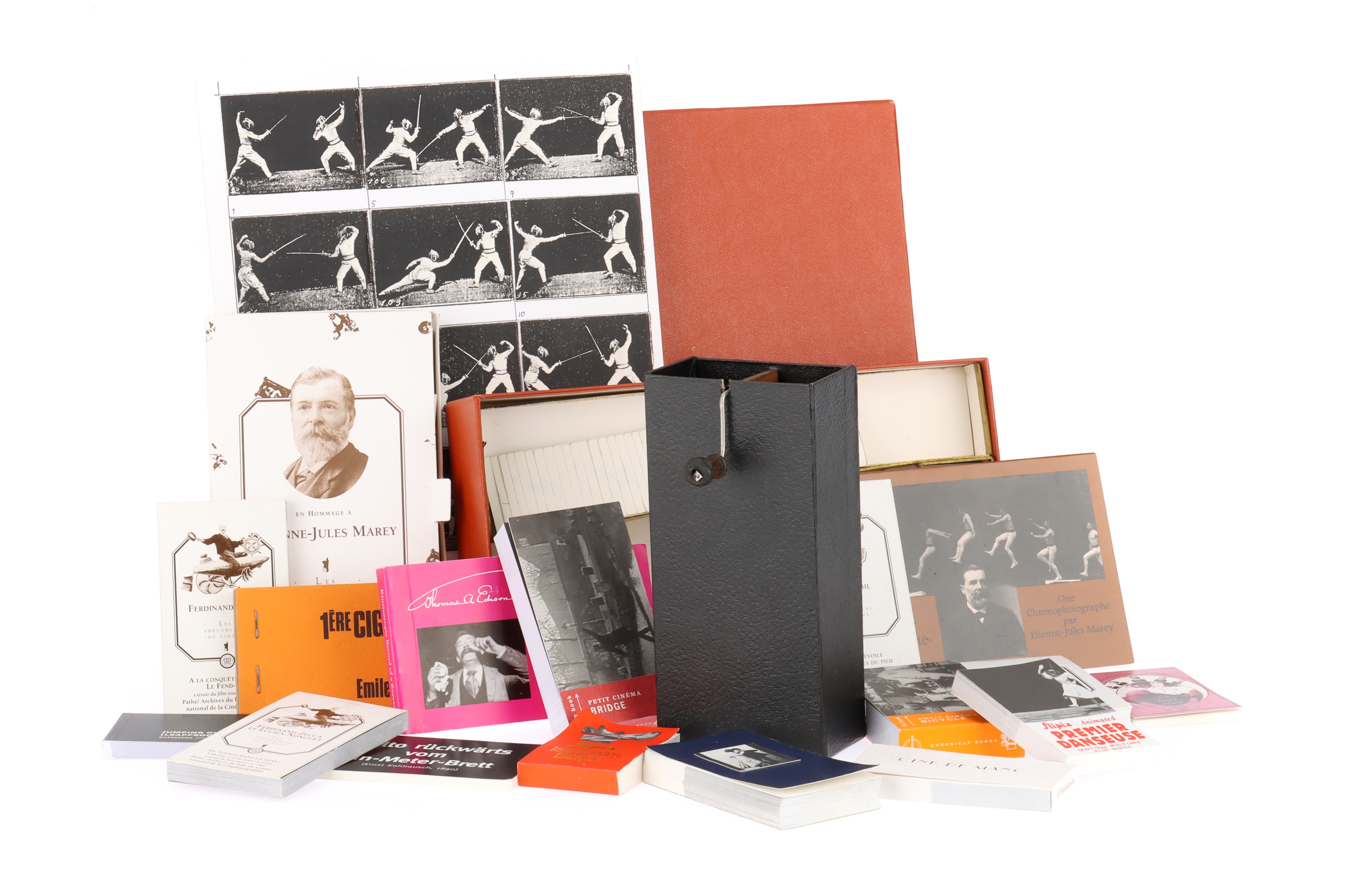 Collection of Modern Flickbooks & Le cinématographe jouet,