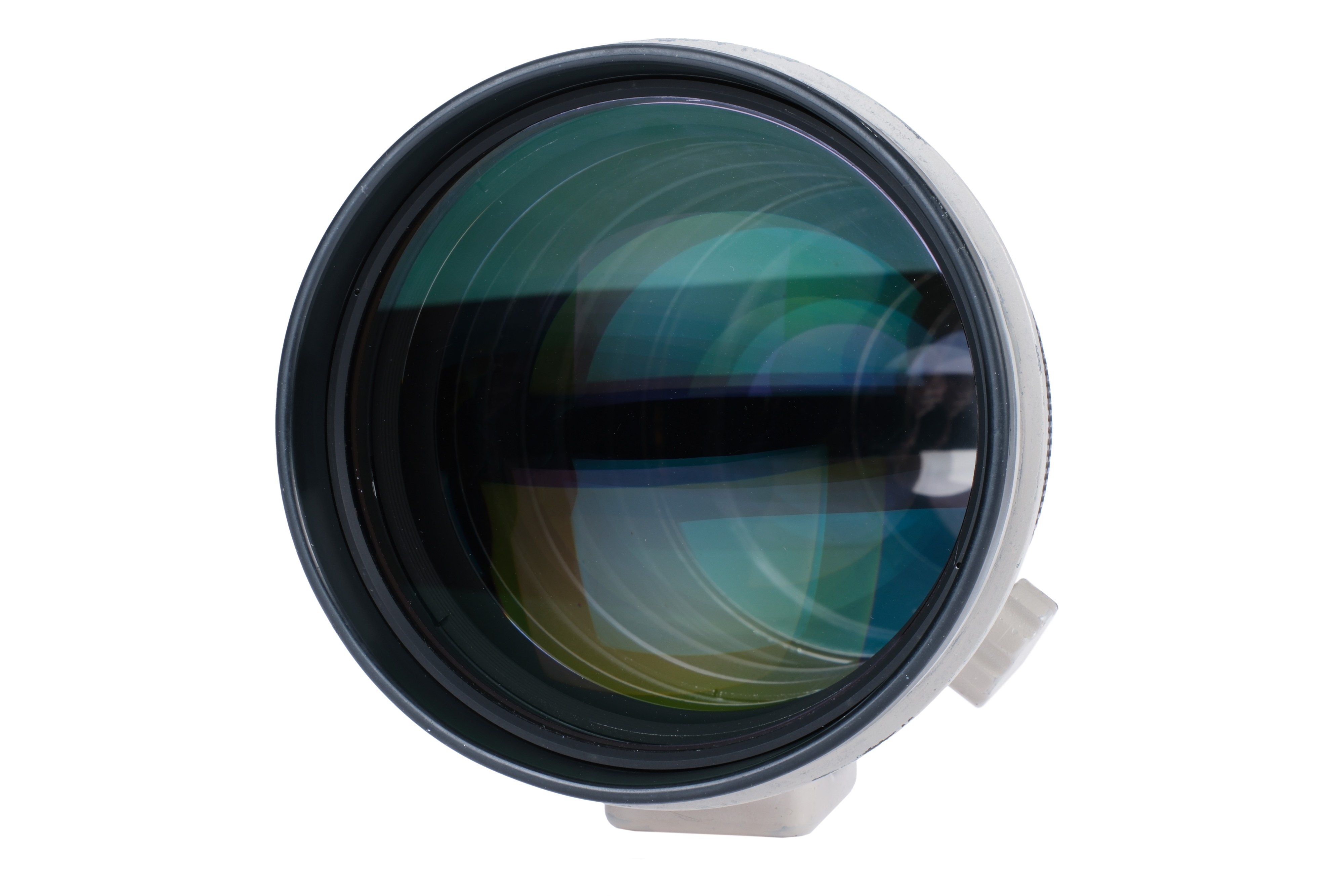 A Canon EF L f/1.8 200mm Lens, - Image 8 of 10