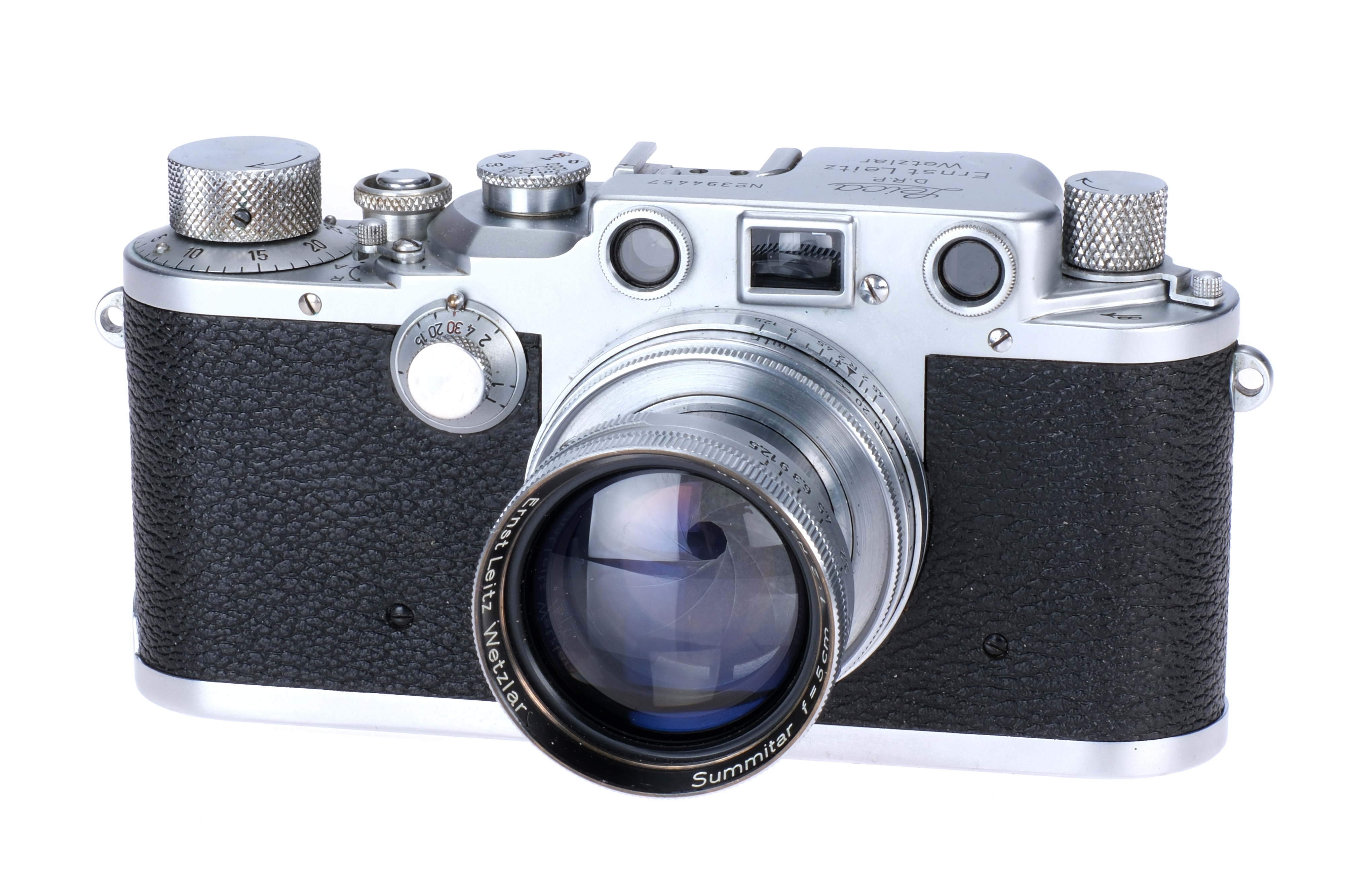 A Leica IIIc Rangefinder Camera,