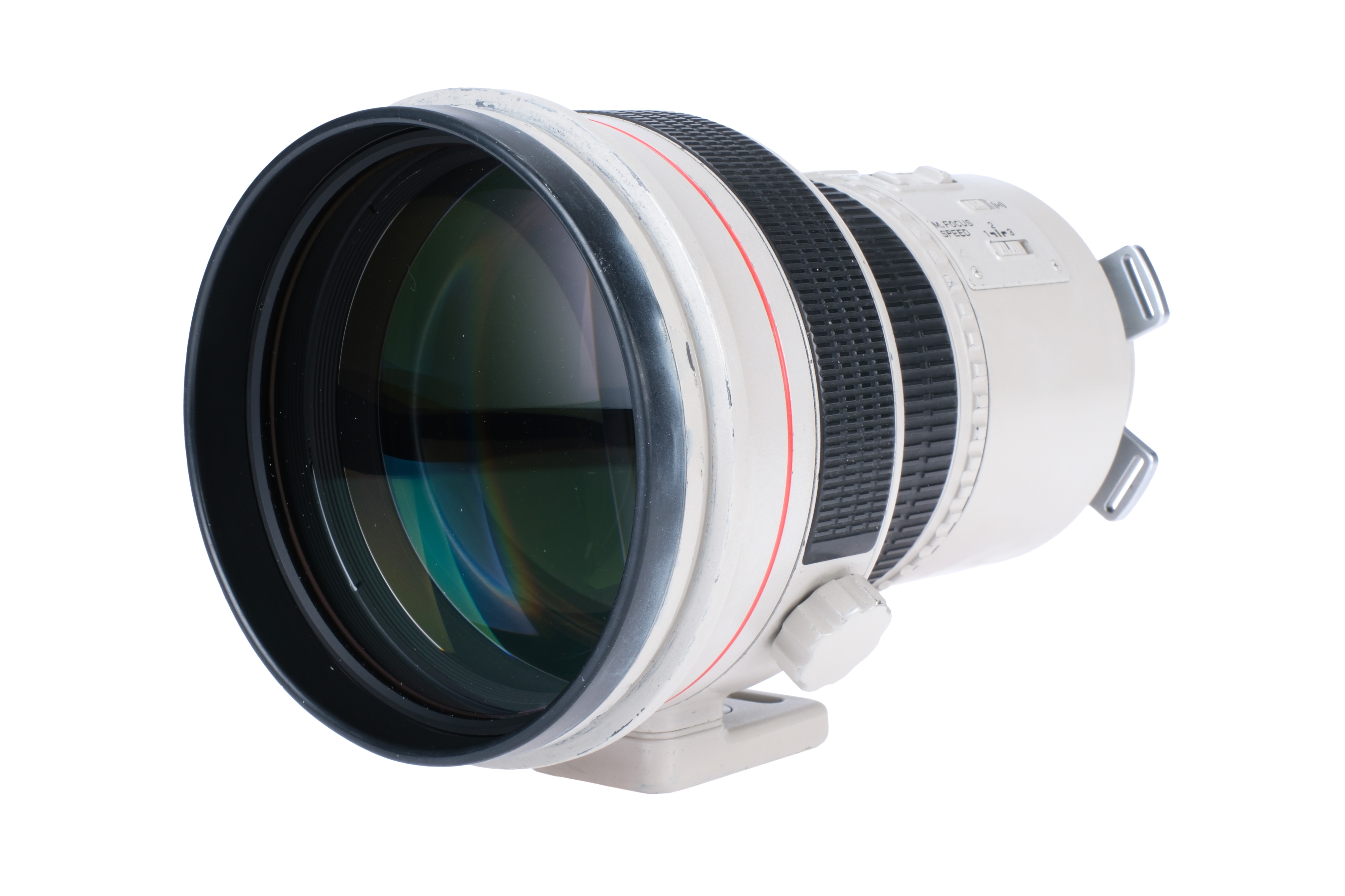 A Canon EF L f/1.8 200mm Lens, - Image 4 of 10