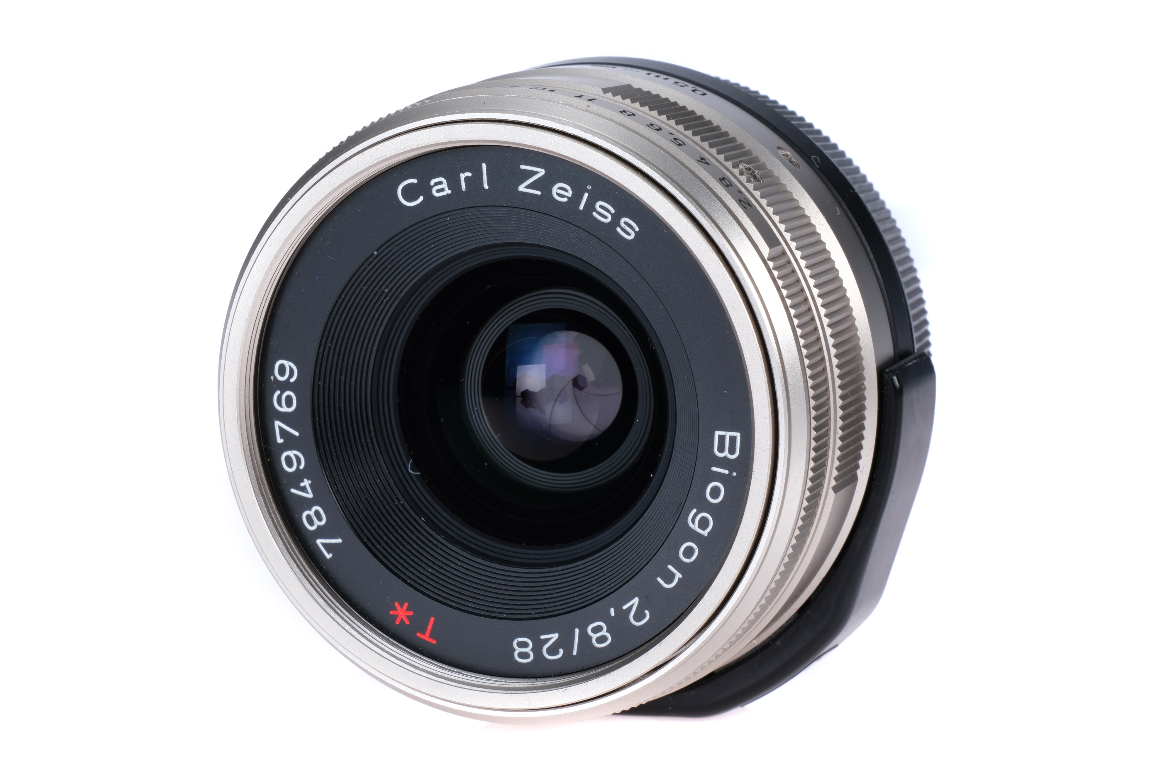 A Contax G2 Rangefinder Camera Outfit, - Bild 8 aus 9