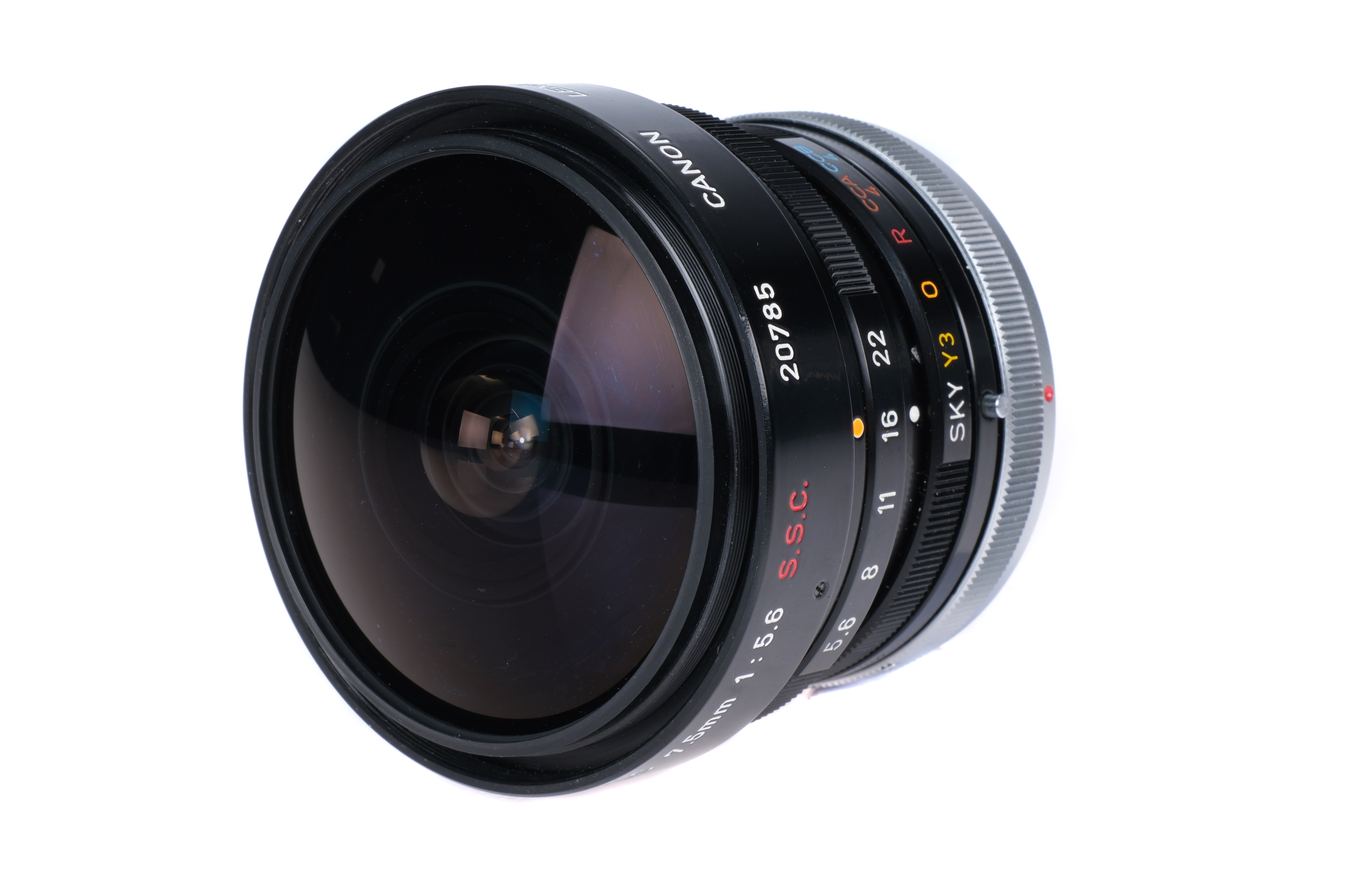 A Canon FD S.S.C Fish-Eye f/5.6 7.5mm Lens, - Image 2 of 3