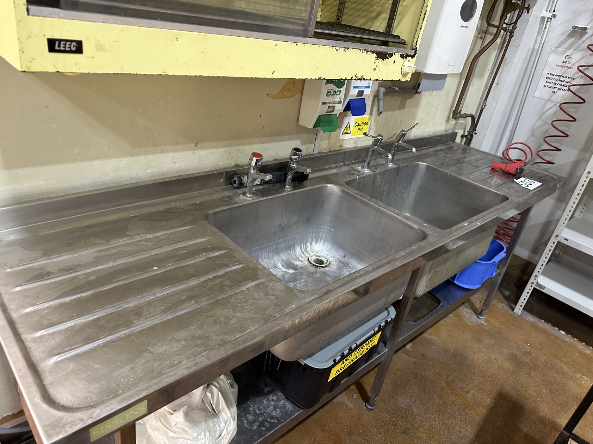 S/S SINK. - Image 2 of 2