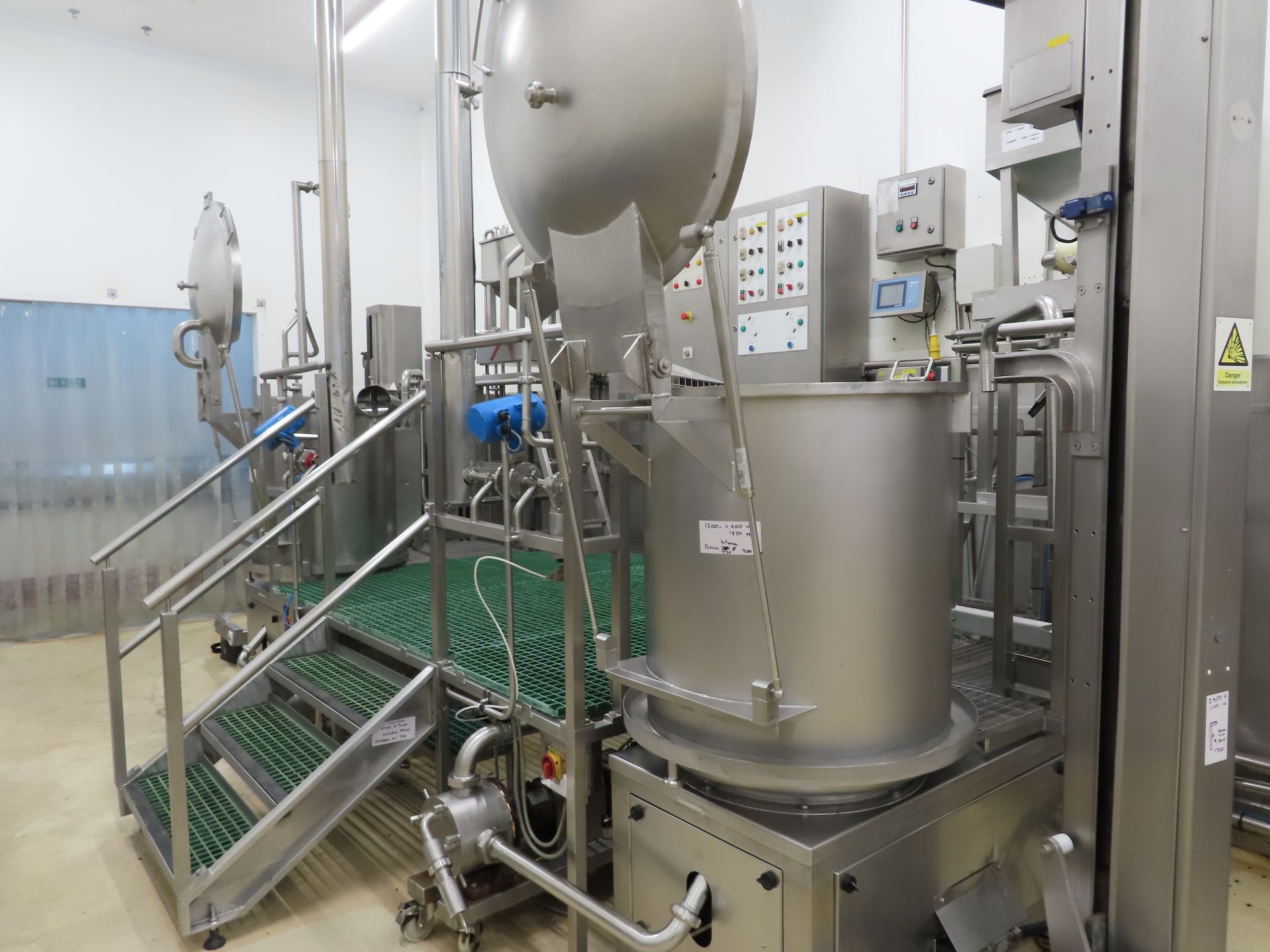COMPLETE S/S BATTER MIXING SYSTEM.