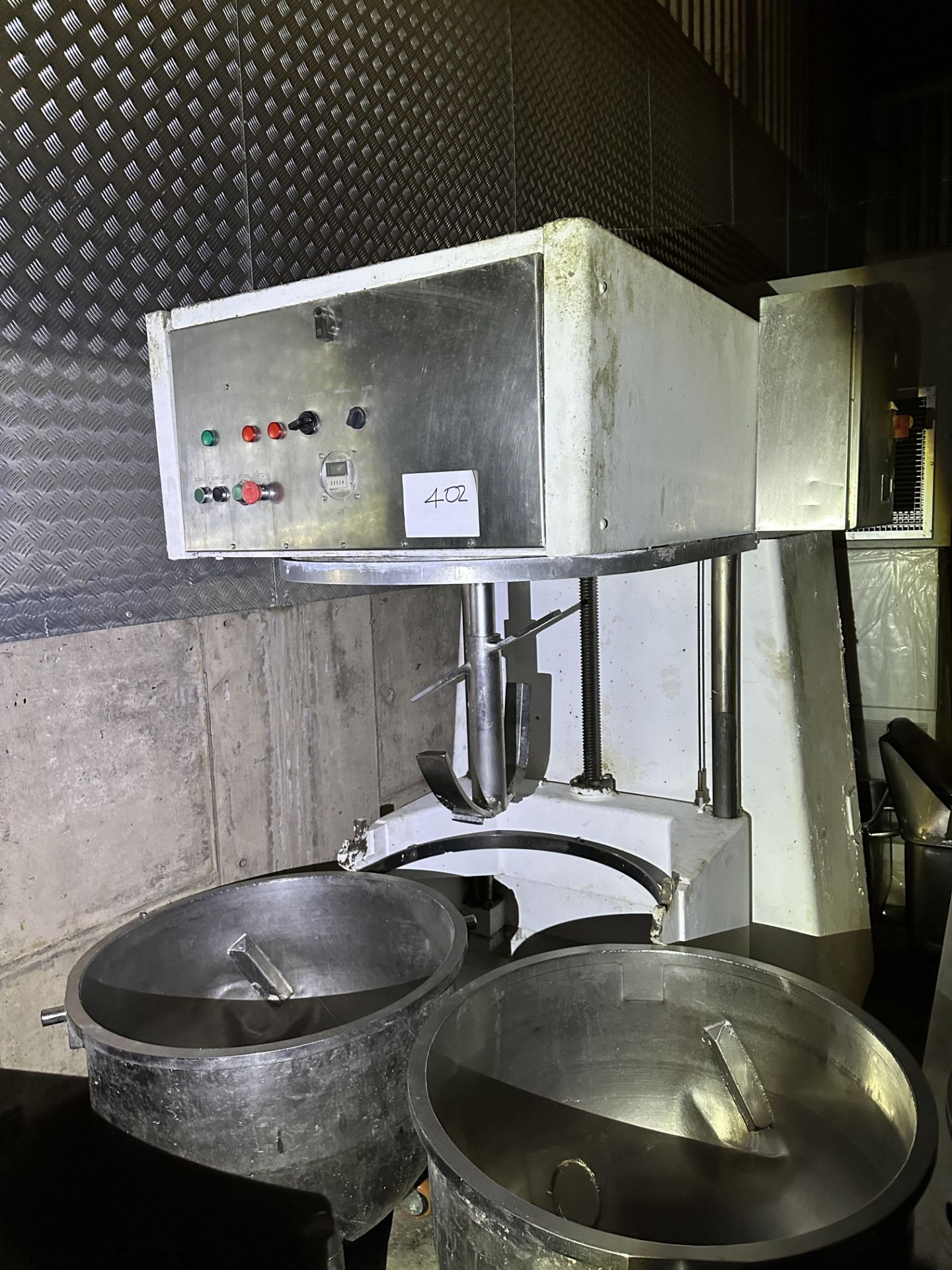 APV/COLLETTE DOUGH MIXER