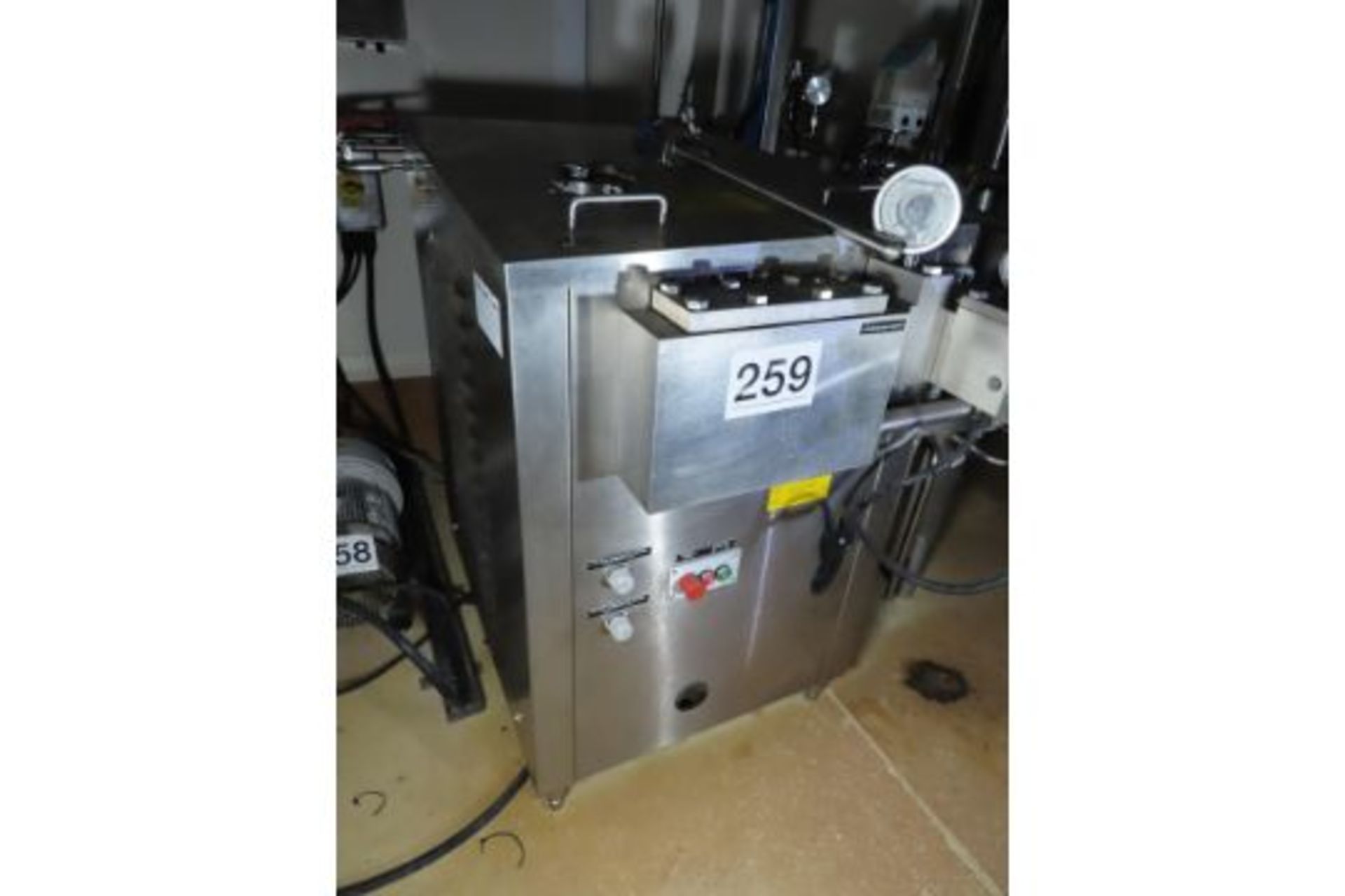 LOTS 256 TO 270A OFFERED AS A COMBINATION - PASTEURISATION PLANT. BRAND NEW, ONLY USED ONCE. - Image 5 of 17