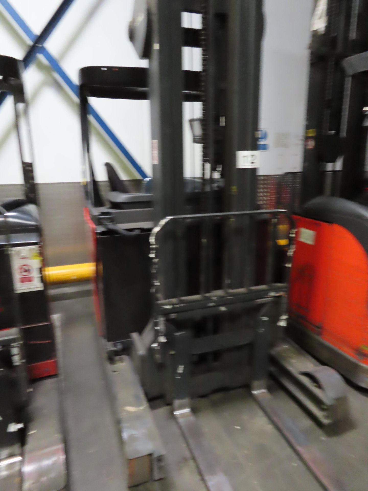 FORKLIFT REACH TRUCK WITH CHARGER. YOM 2019 - Image 2 of 4