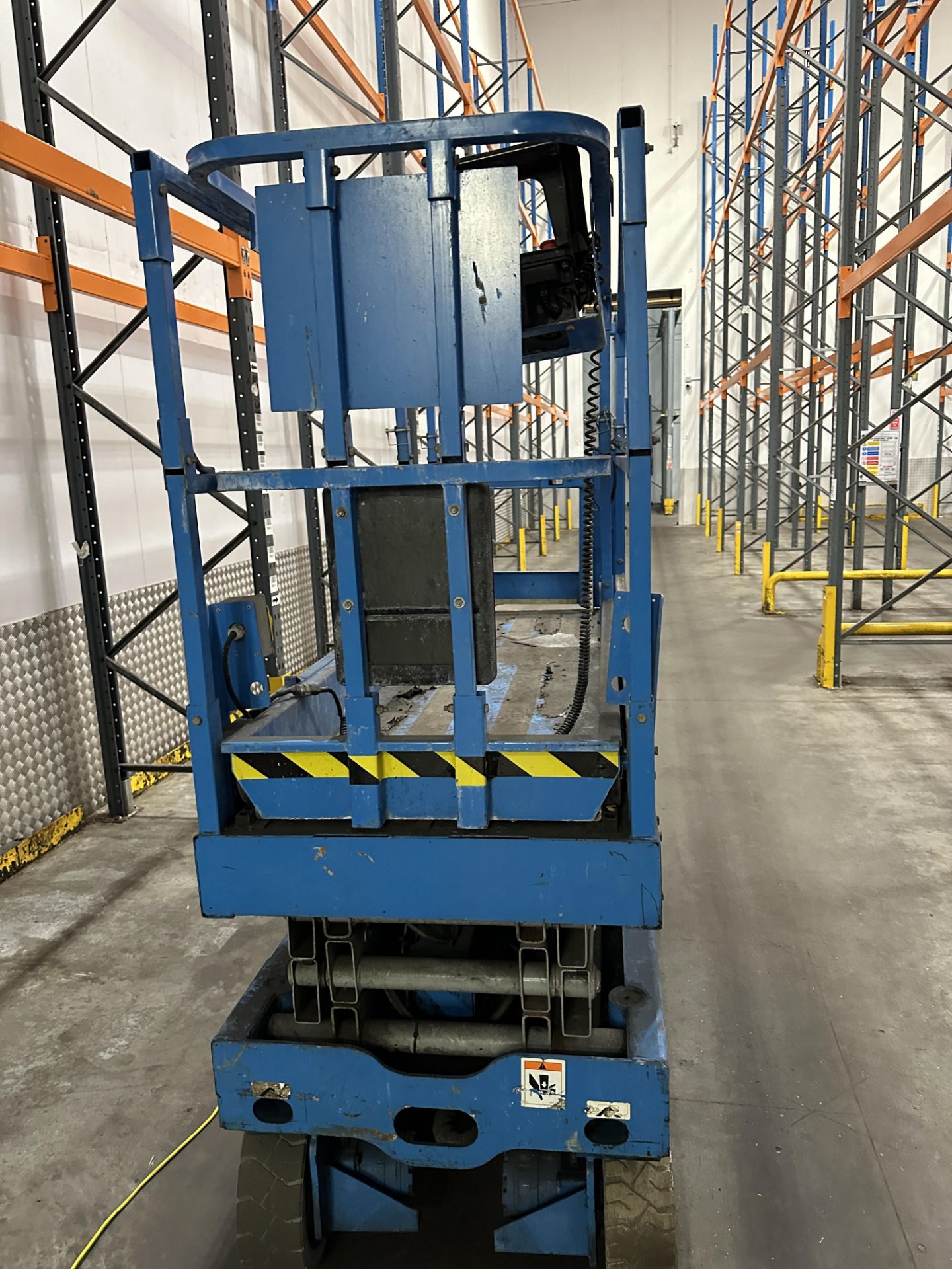 GENIE GS 2032 SCISSOR LIFT. - Image 4 of 4