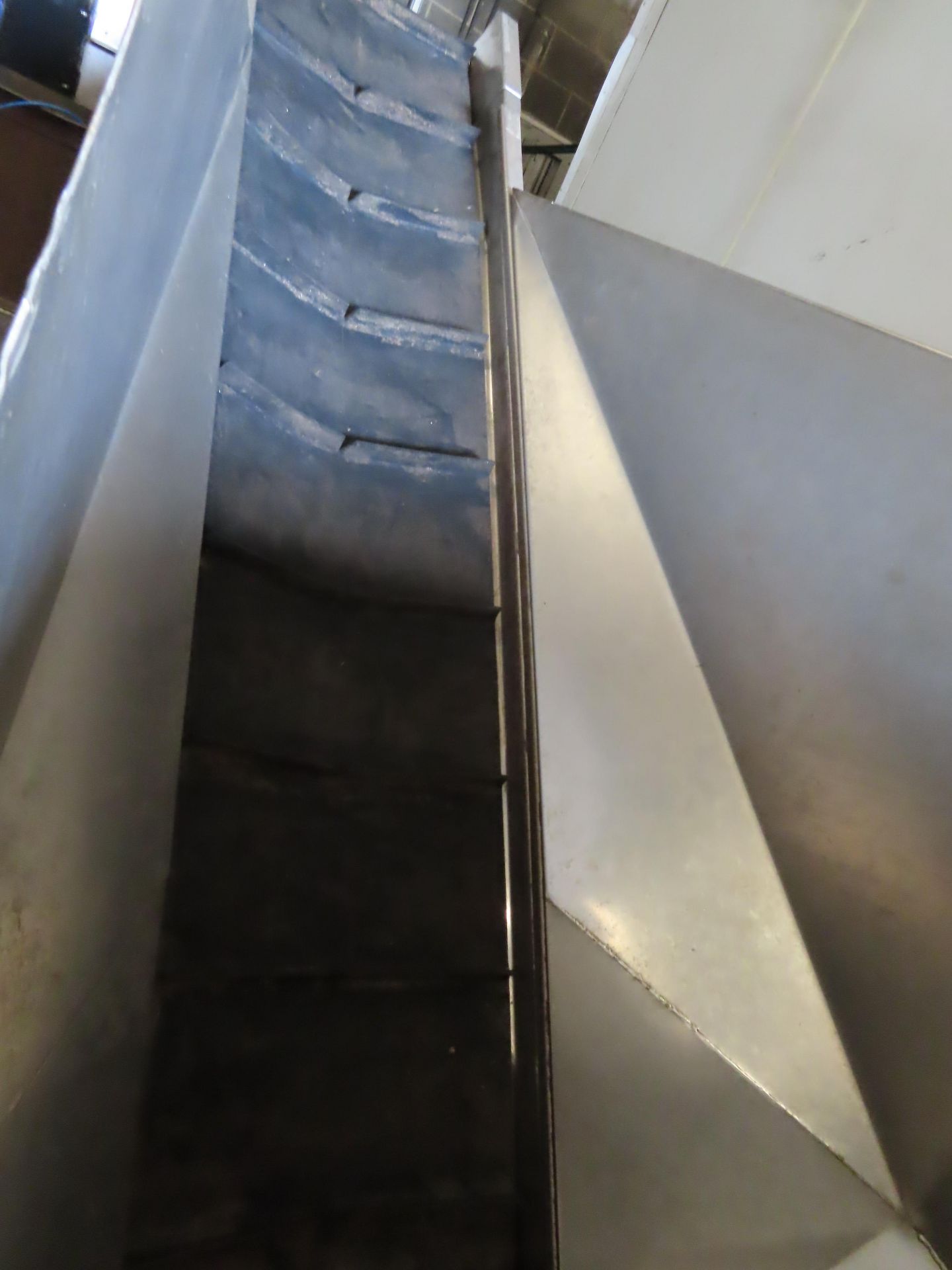 INCLINE CONVEYOR. - Image 2 of 2