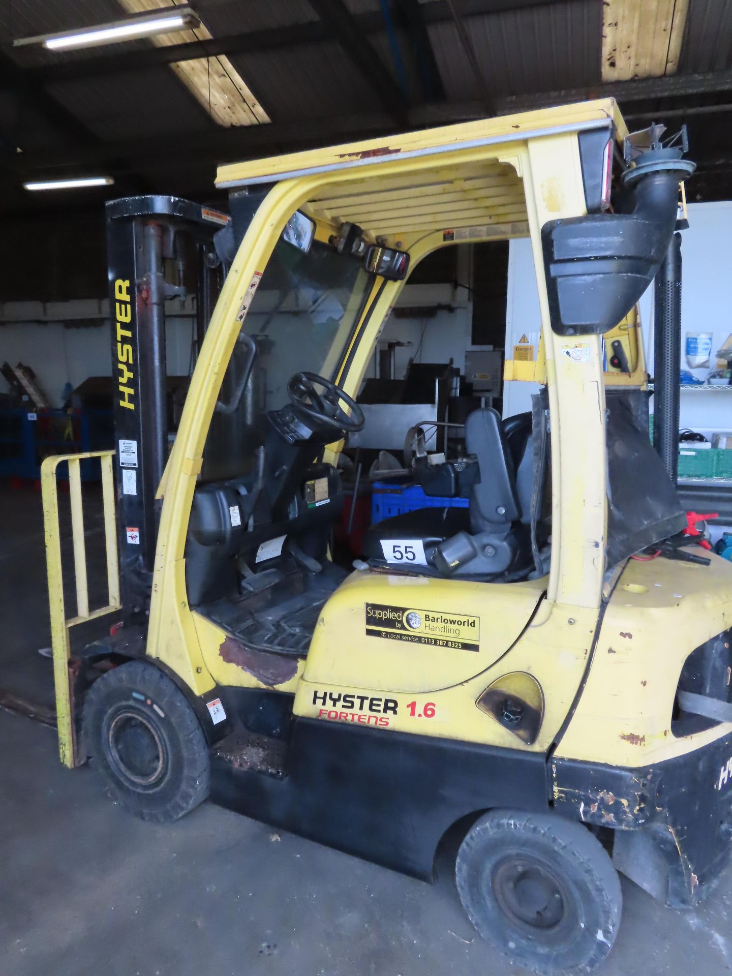 HYSTER FORKLIFT.