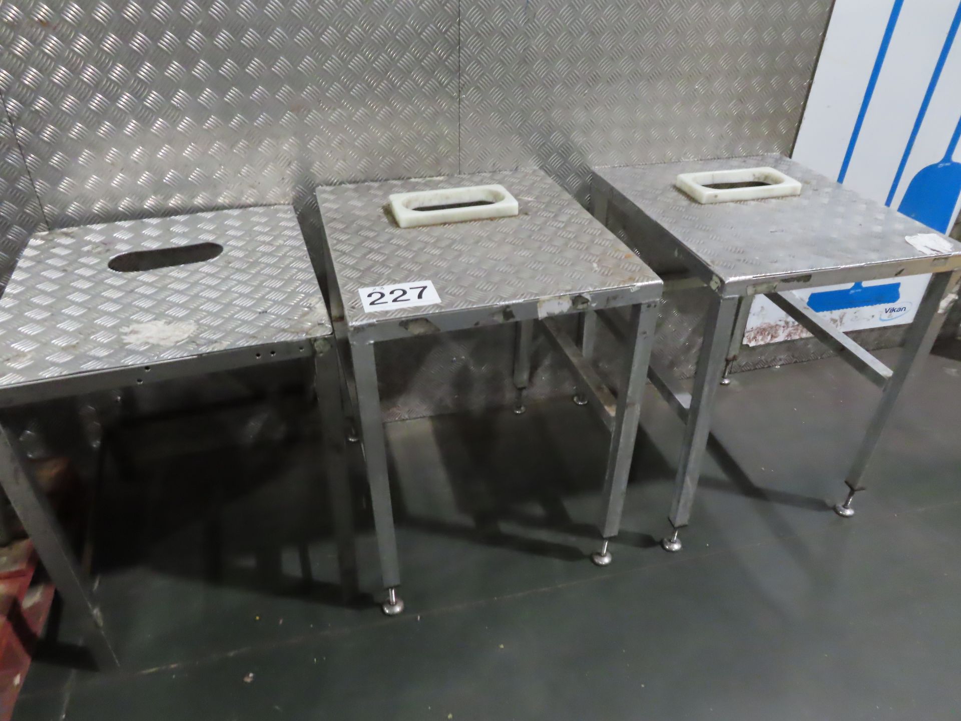 3 X S/S TABLES.