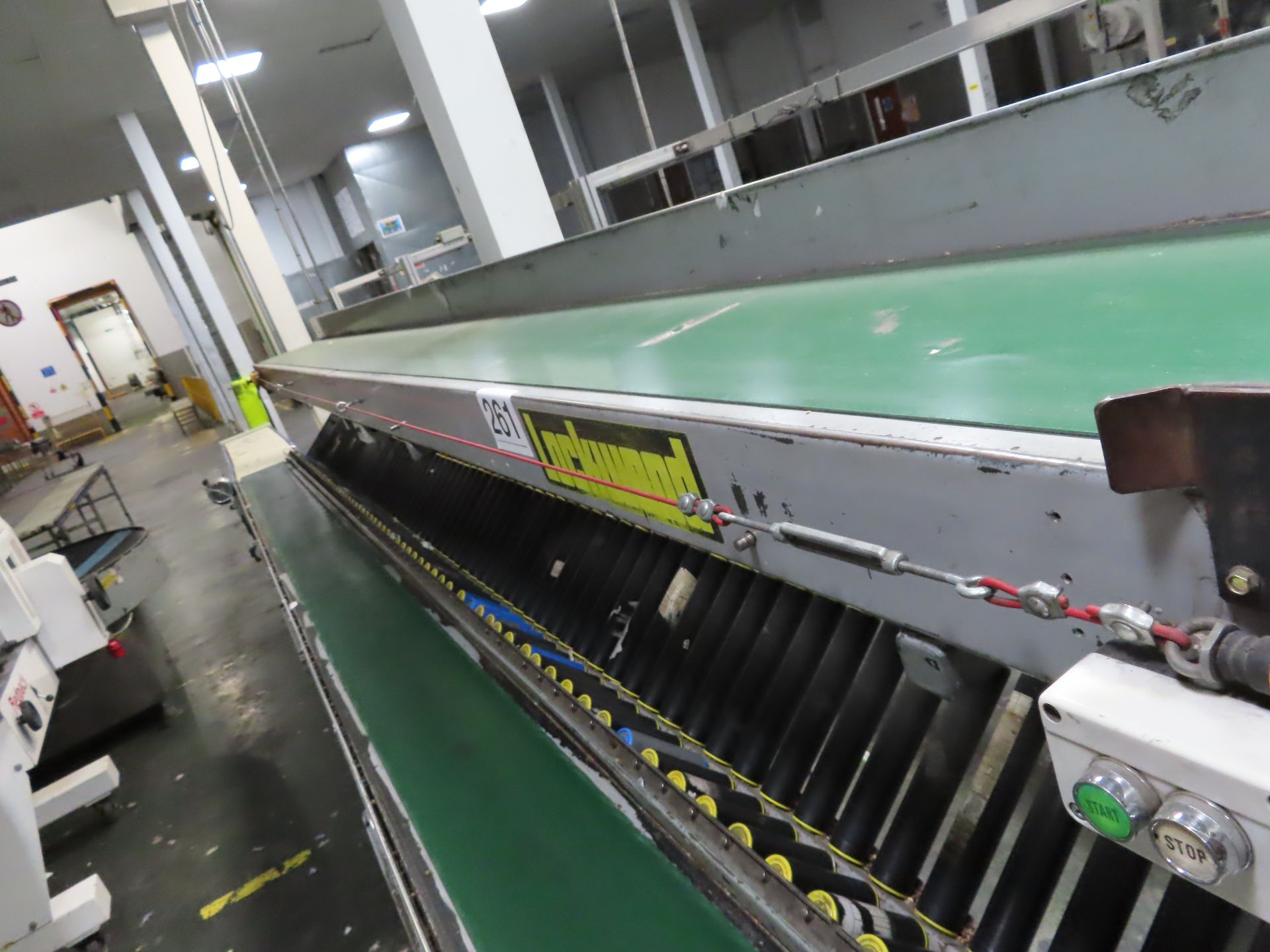 LOCKWOOD 2-TIER PACKING CONVEYOR. - Image 3 of 4