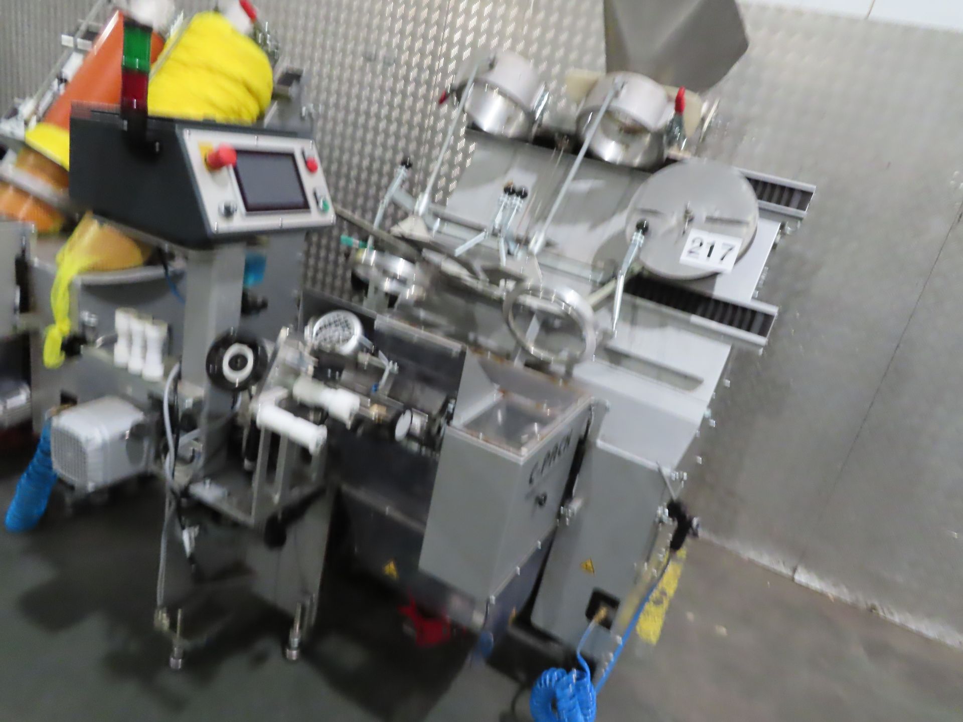 C-PACK 2021 FULLY AUTOMATIC NETTING MACHINE. (will come with tubes) - Bild 5 aus 5
