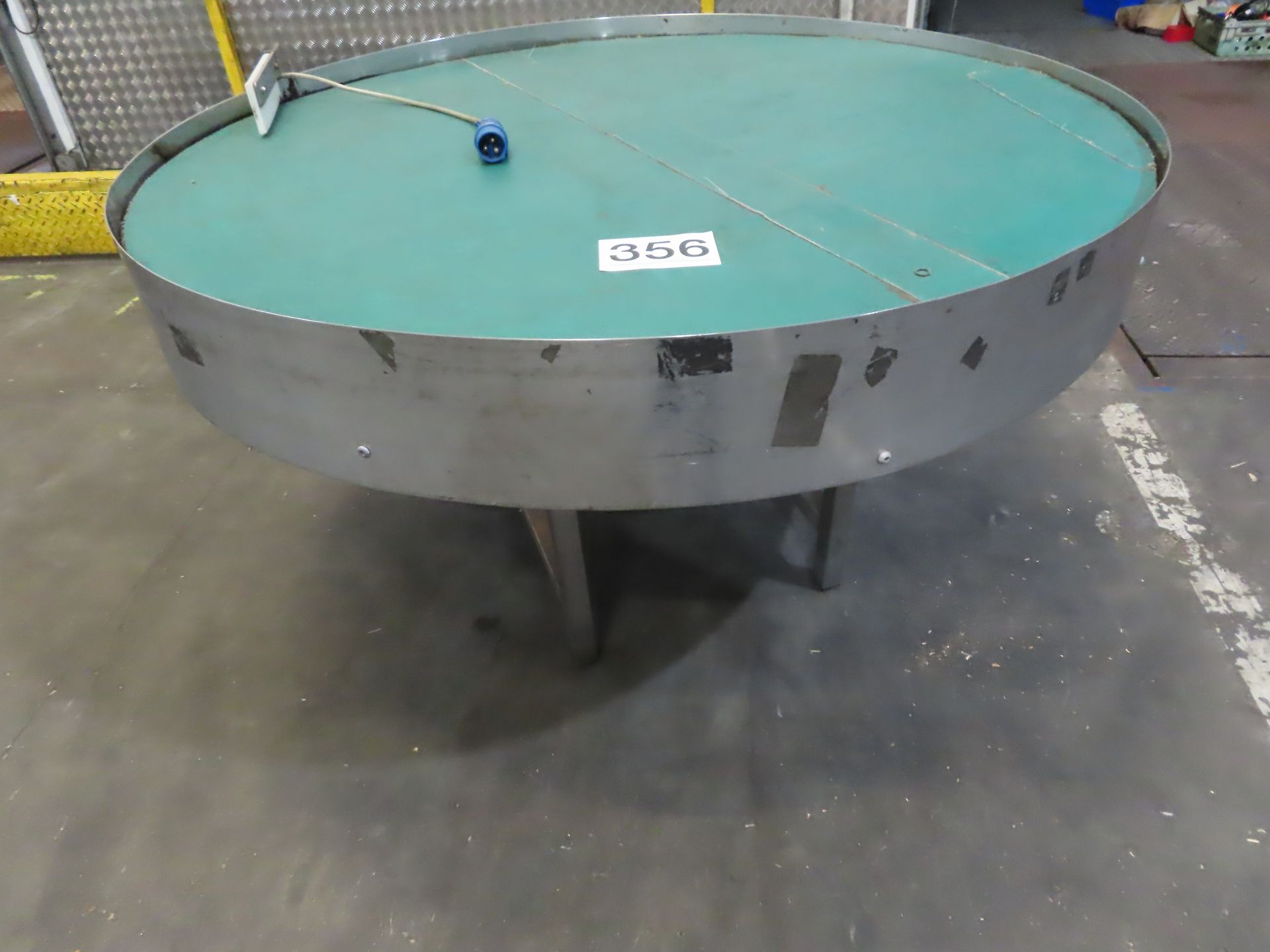 LAZY SUSAN 1.5 M DIAMETER. - Image 2 of 2