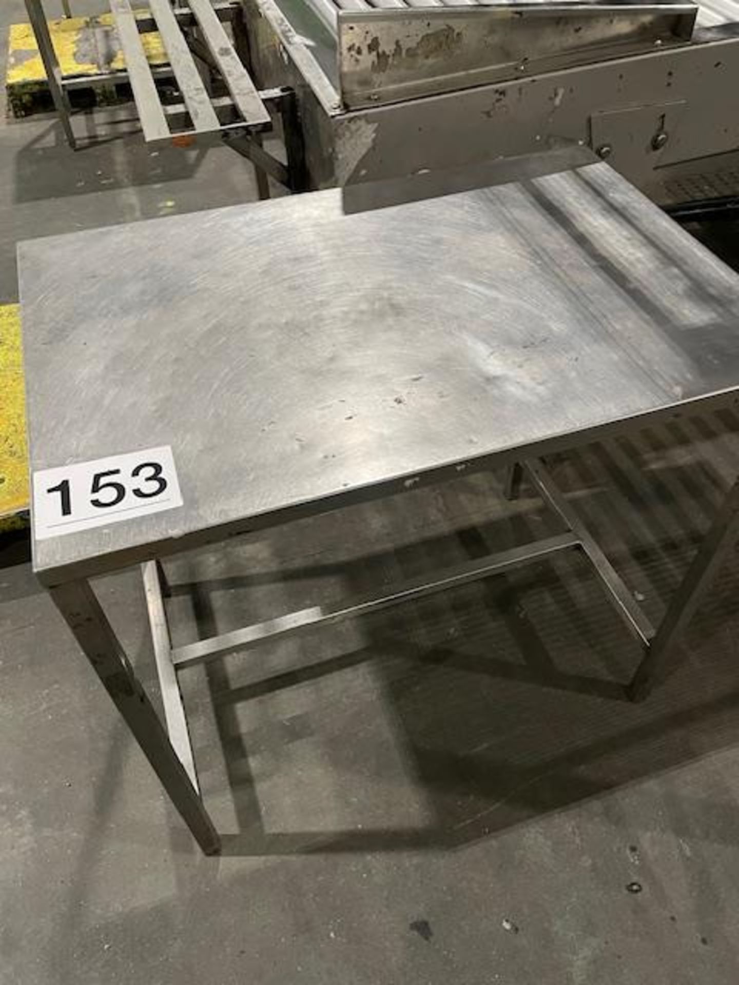 S/S TABLE.