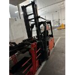 FORKLIFT WITH GRABBER WITH CHARGER