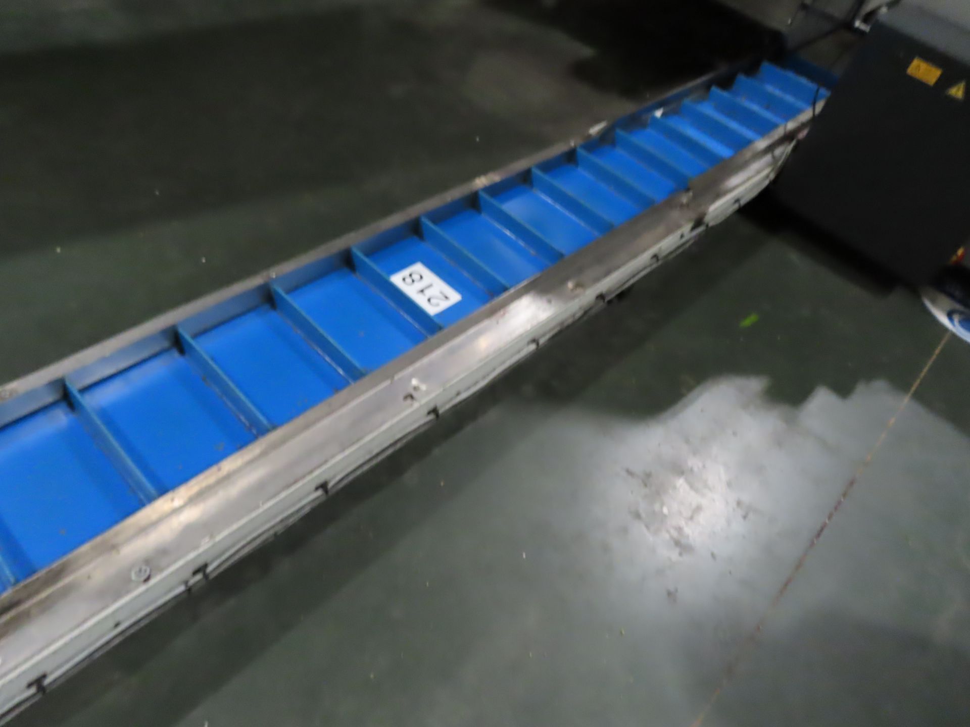 INCLINE FLIGHTED CONVEYOR. - Image 2 of 2