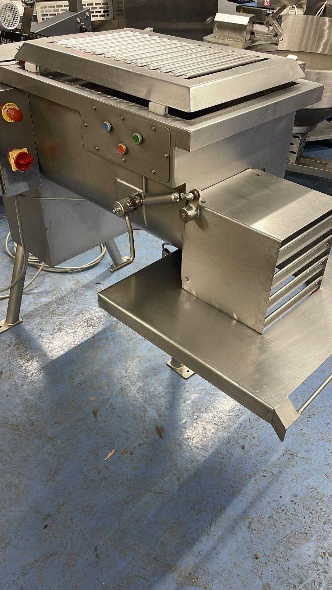 RISCO TWIN SHAFT PADDLE MIXER.