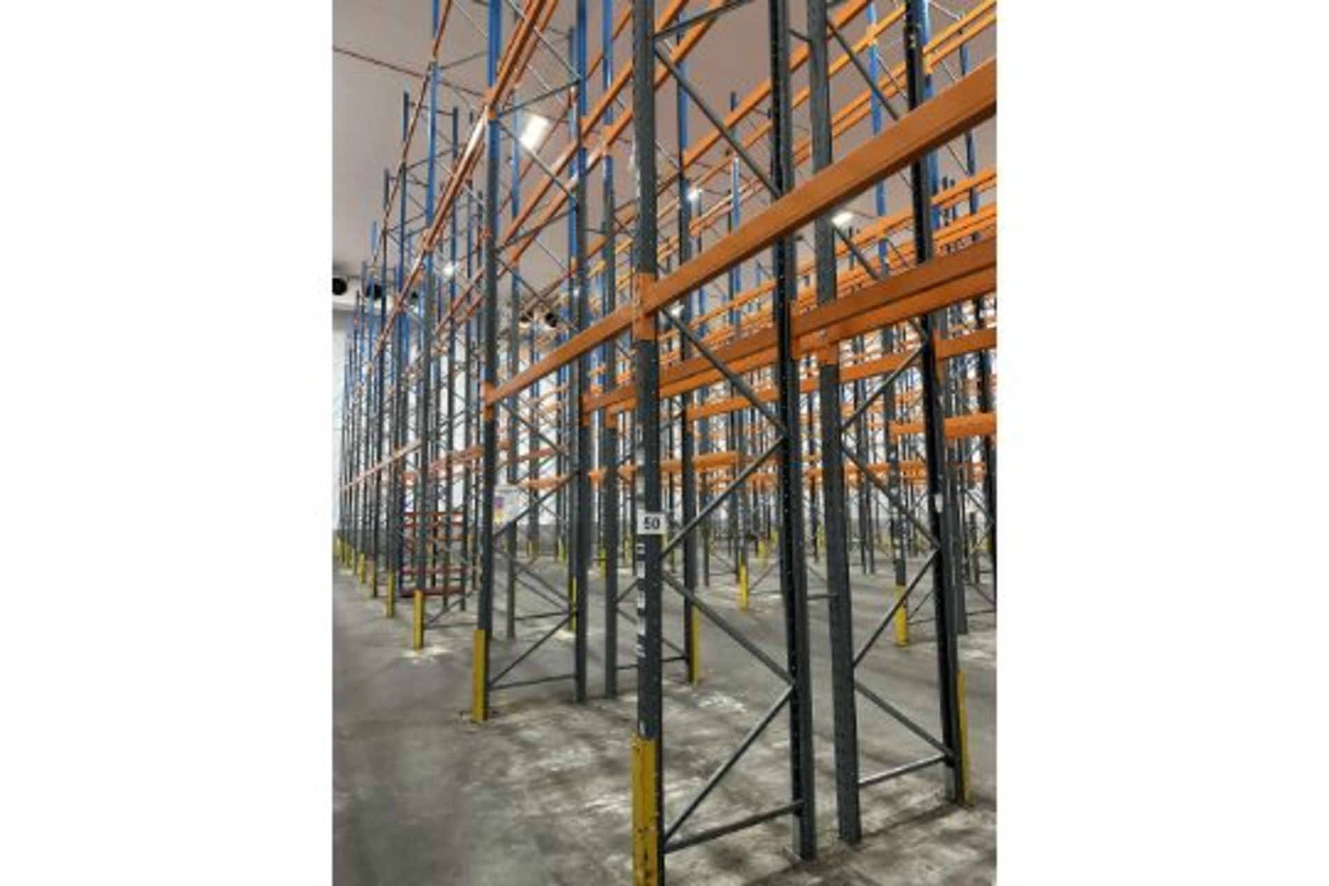 8 X ROWS OF PALLET RACKING. - Image 2 of 4