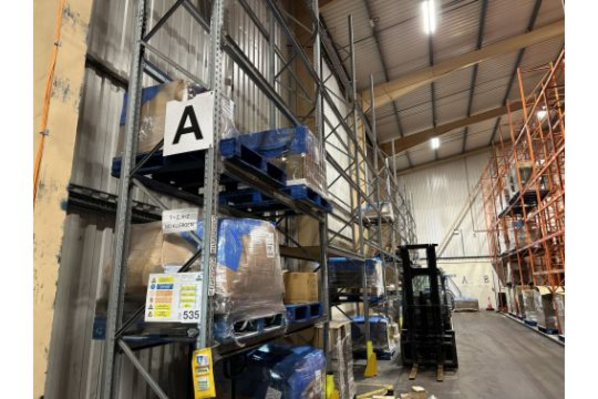 9 X BAYS OF PALLET RACKING. - Image 2 of 3