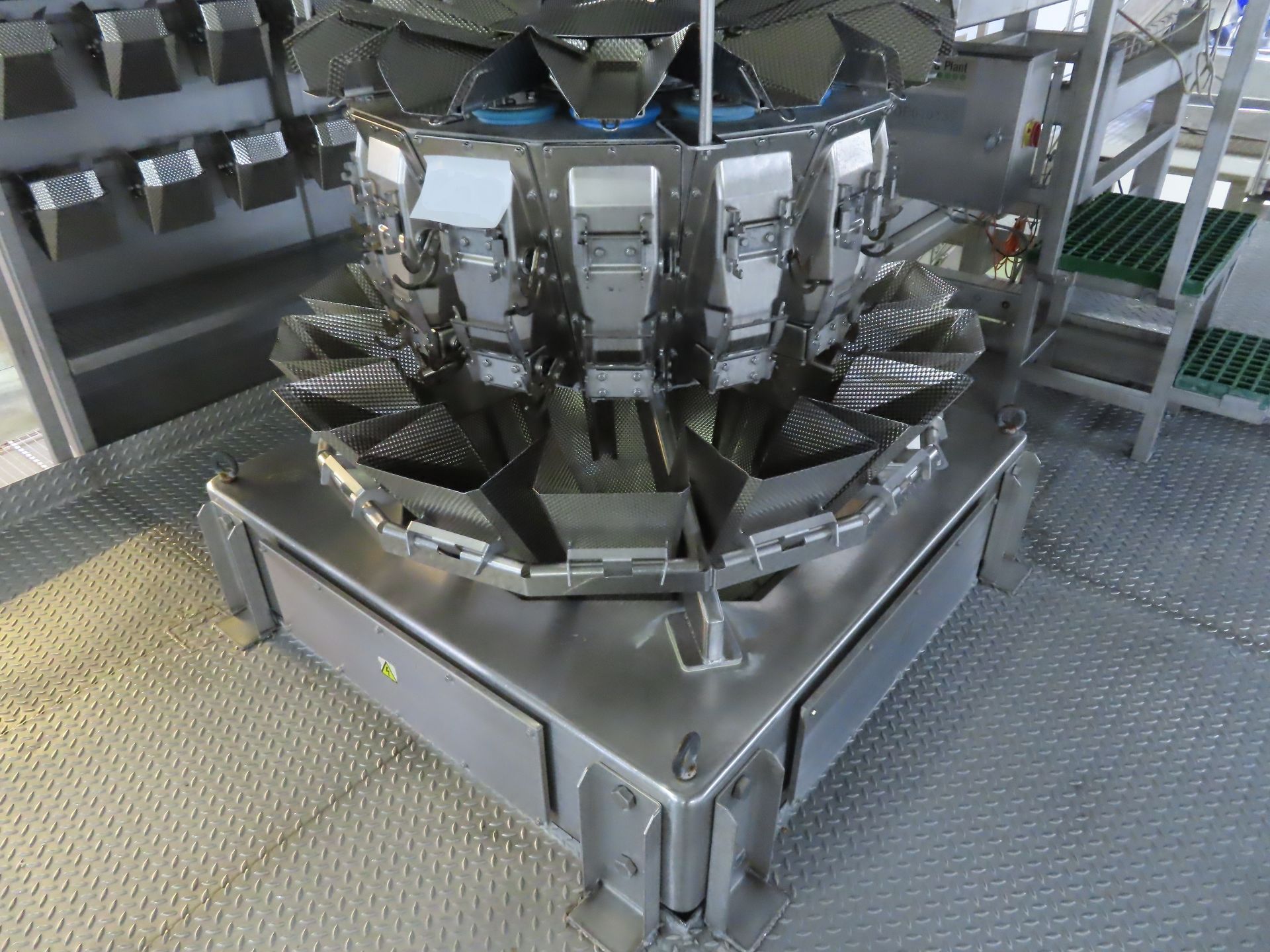 YAMATO MULTIHEAD WEIGHER. 14-HEAD. - Bild 9 aus 9