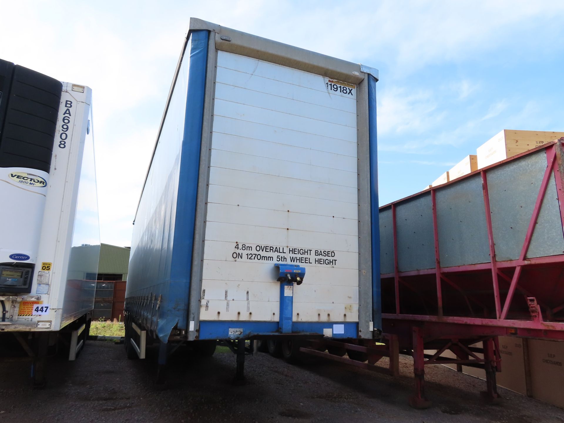 CURTAIN SIDED TRAILER. - Image 2 of 7