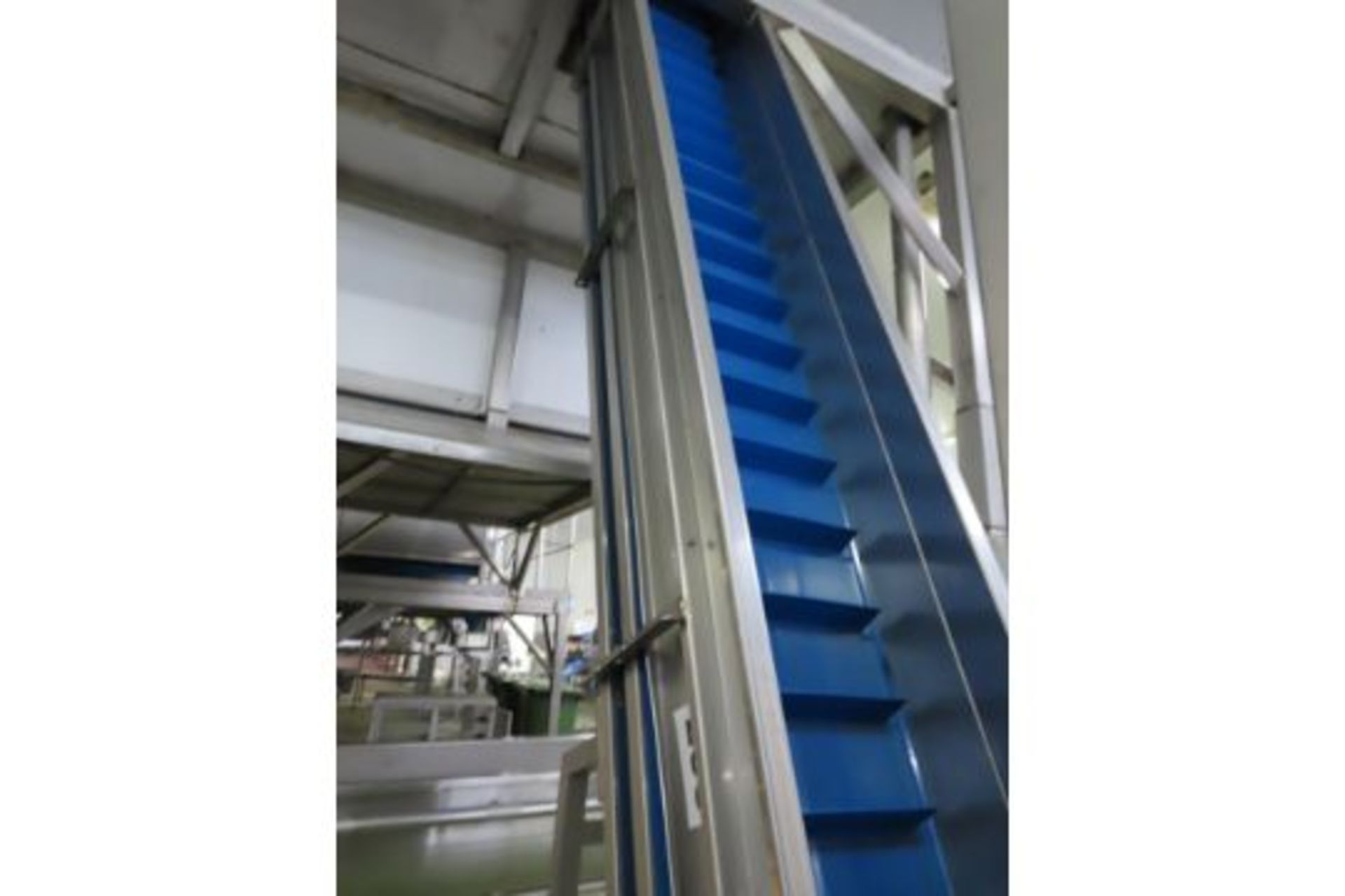 FINIS INCLINE CONVEYOR. - Image 2 of 3