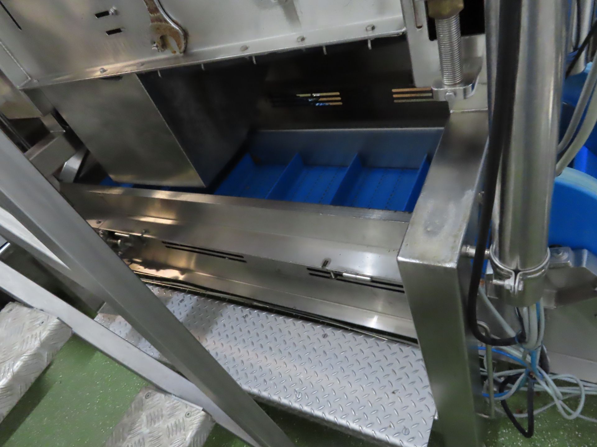 S/S INCLINE CONVEYOR. - Image 3 of 10