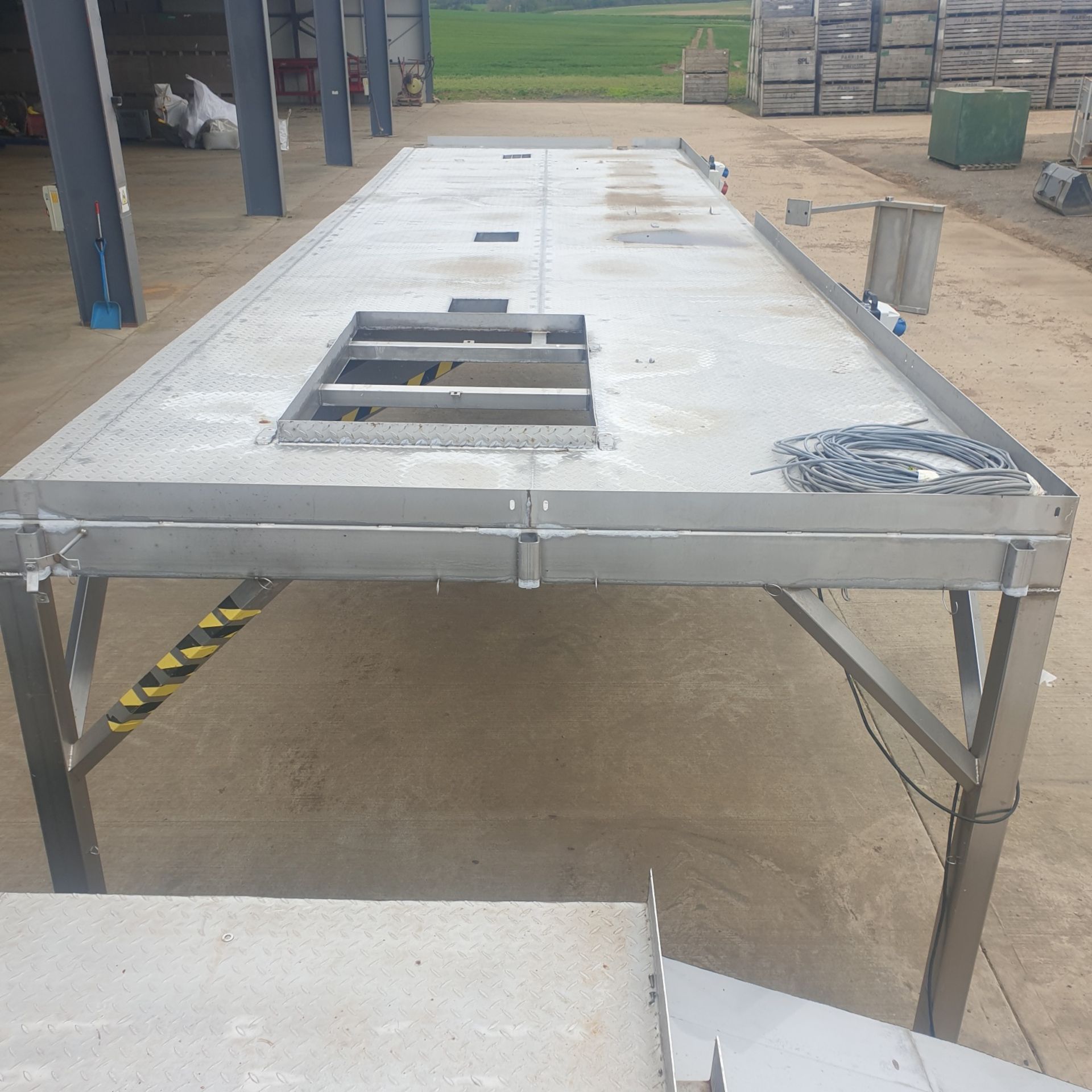 HEAVY DUTY GANTRY. - Image 33 of 34