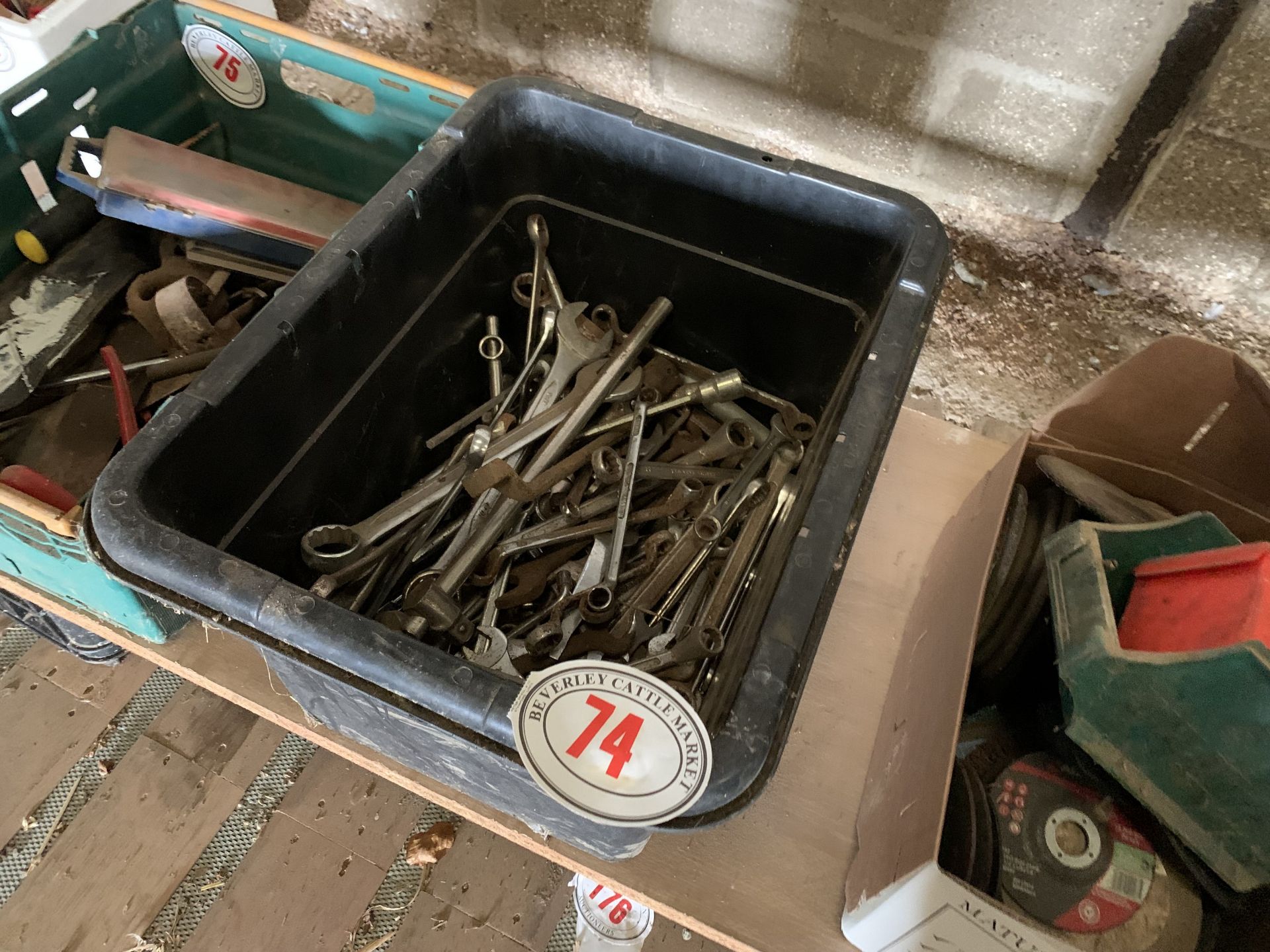 Box of spanners