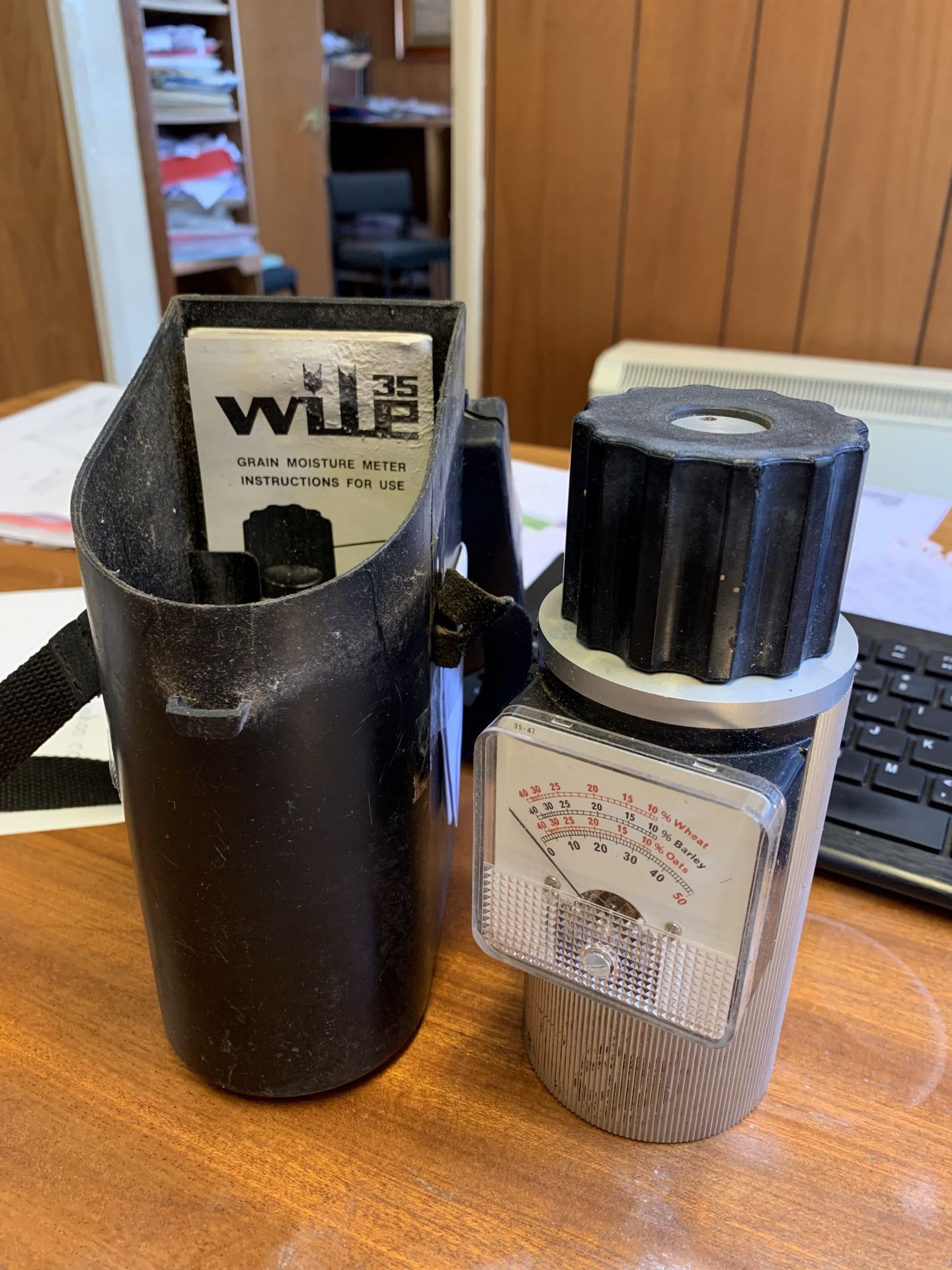 Wile 35 analogue coffee grinder moisture meter