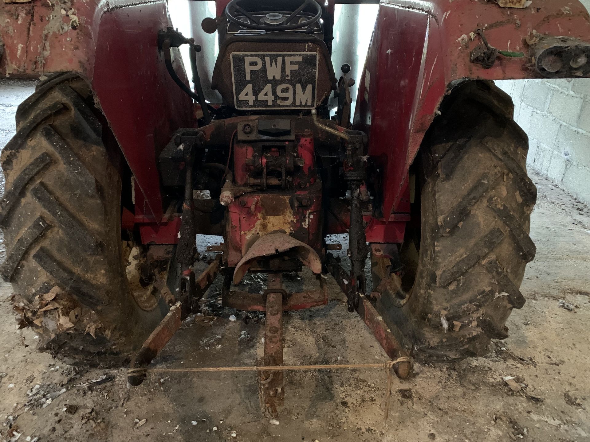 1974 International 354 tractor, PWF 449M, 2051 hours, with loader, bucket & muck filler - Image 7 of 9